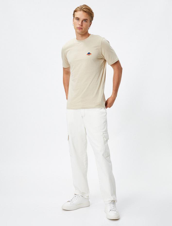  Uzay İşlemeli Tişört Bisiklet Yaka Kısa Kollu Pamuklu