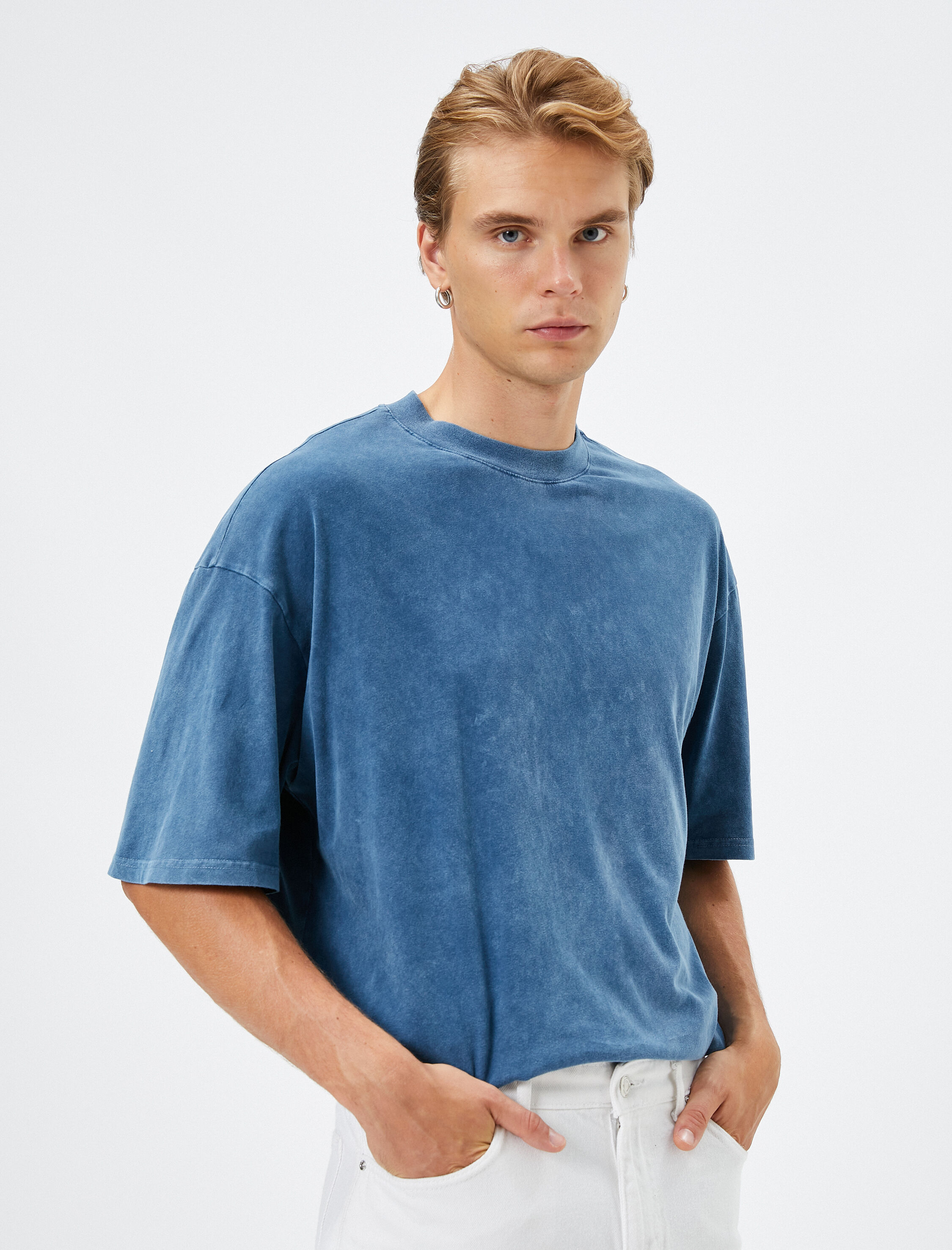   Basic Tişört Yıkamalı Bisiklet Yaka Kısa Kollu Pamuklu