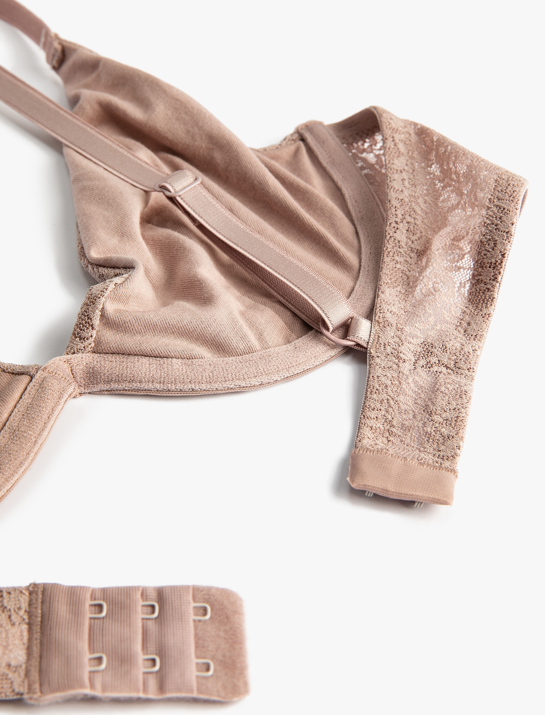   Balenli Sütyen Dantelli Dolgusuz Kapsız İnce Askılı