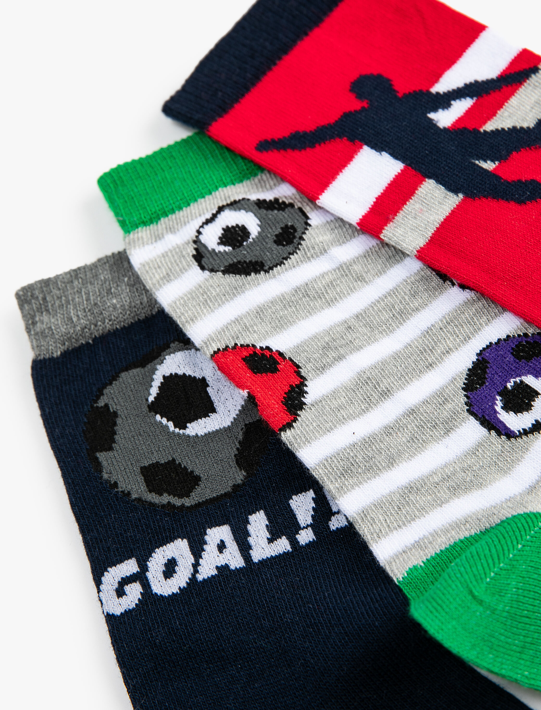  Erkek Çocuk Futbol Temalı Çorap Seti Çok Renkli 3’lü