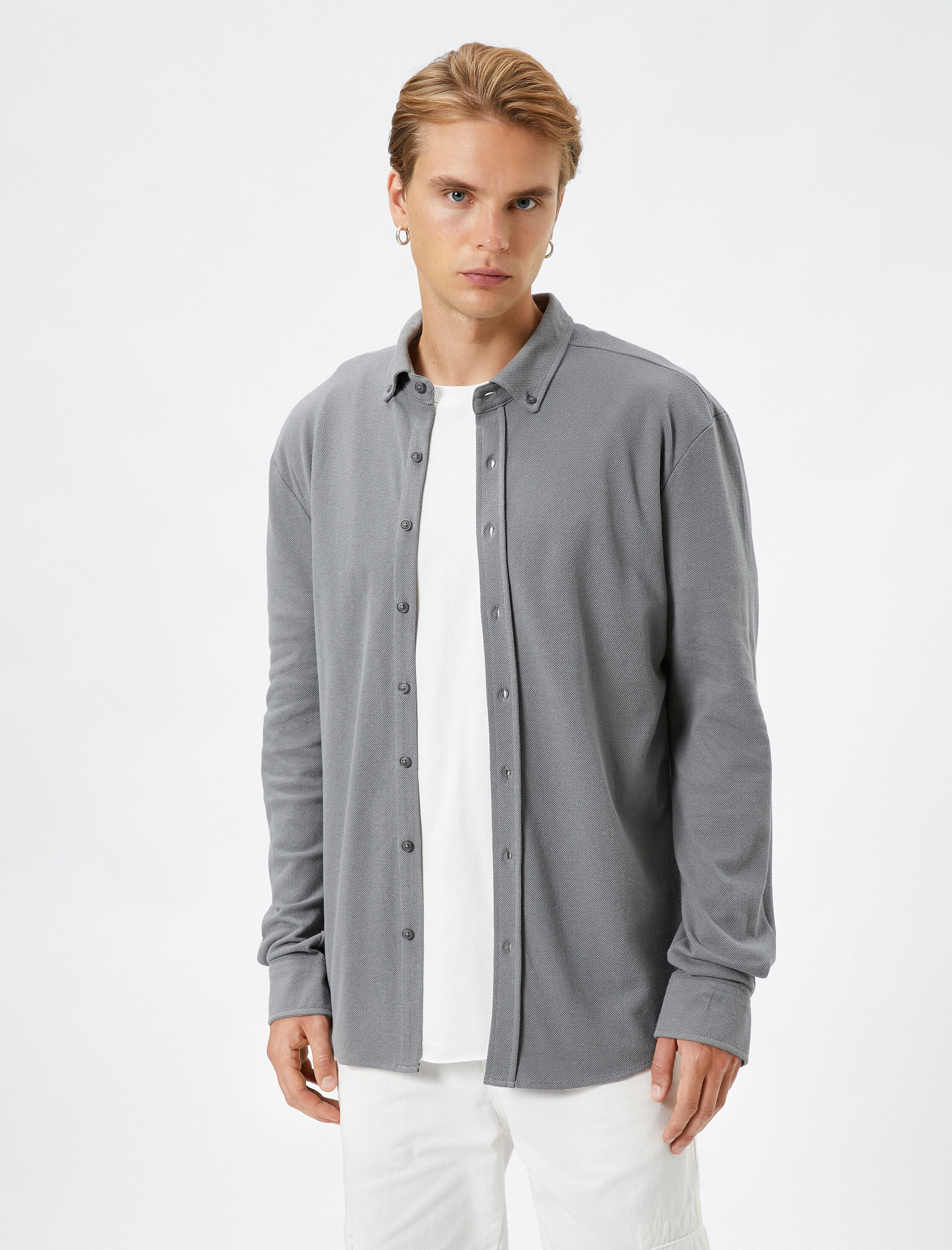   Uzun Kollu Gömlek Klasik Yaka Düğmeli Dokulu