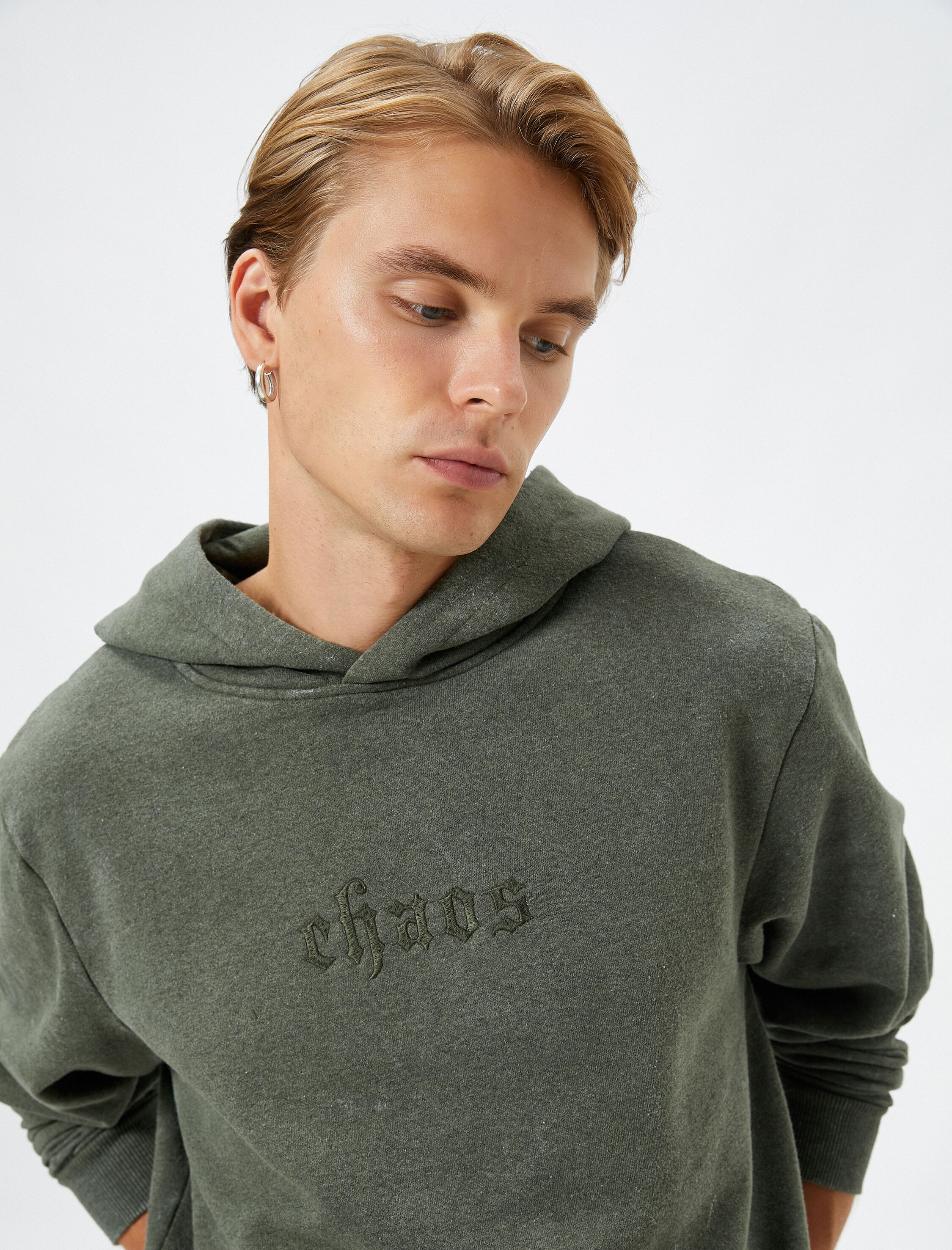   Kapşonlu Sweatshirt Slogan İşlemeli Ribanalı Uzun Kollu Şardonlu