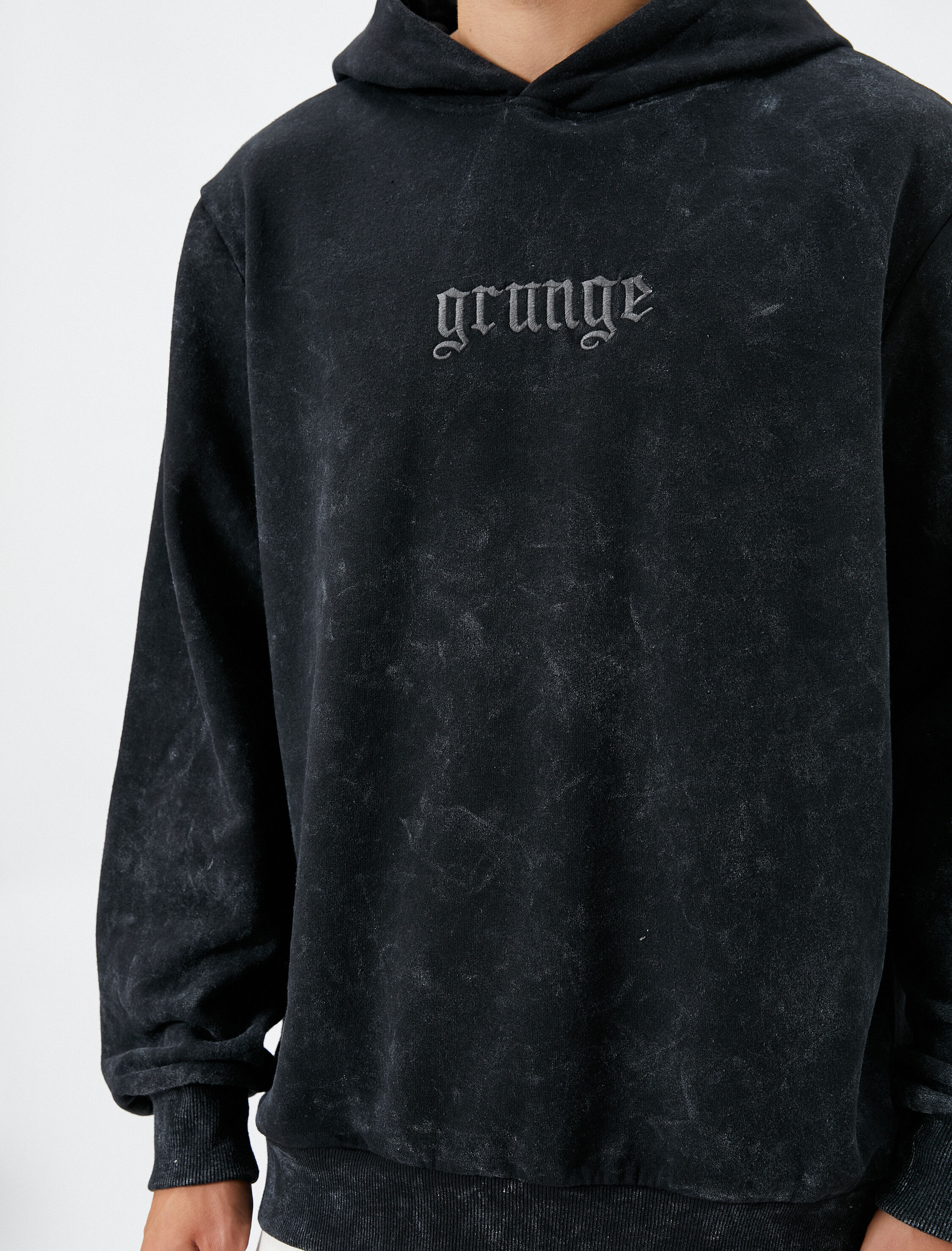   Kapşonlu Sweatshirt Yıkamalı Slogan İşlemeli Ribanalı Şardonlu