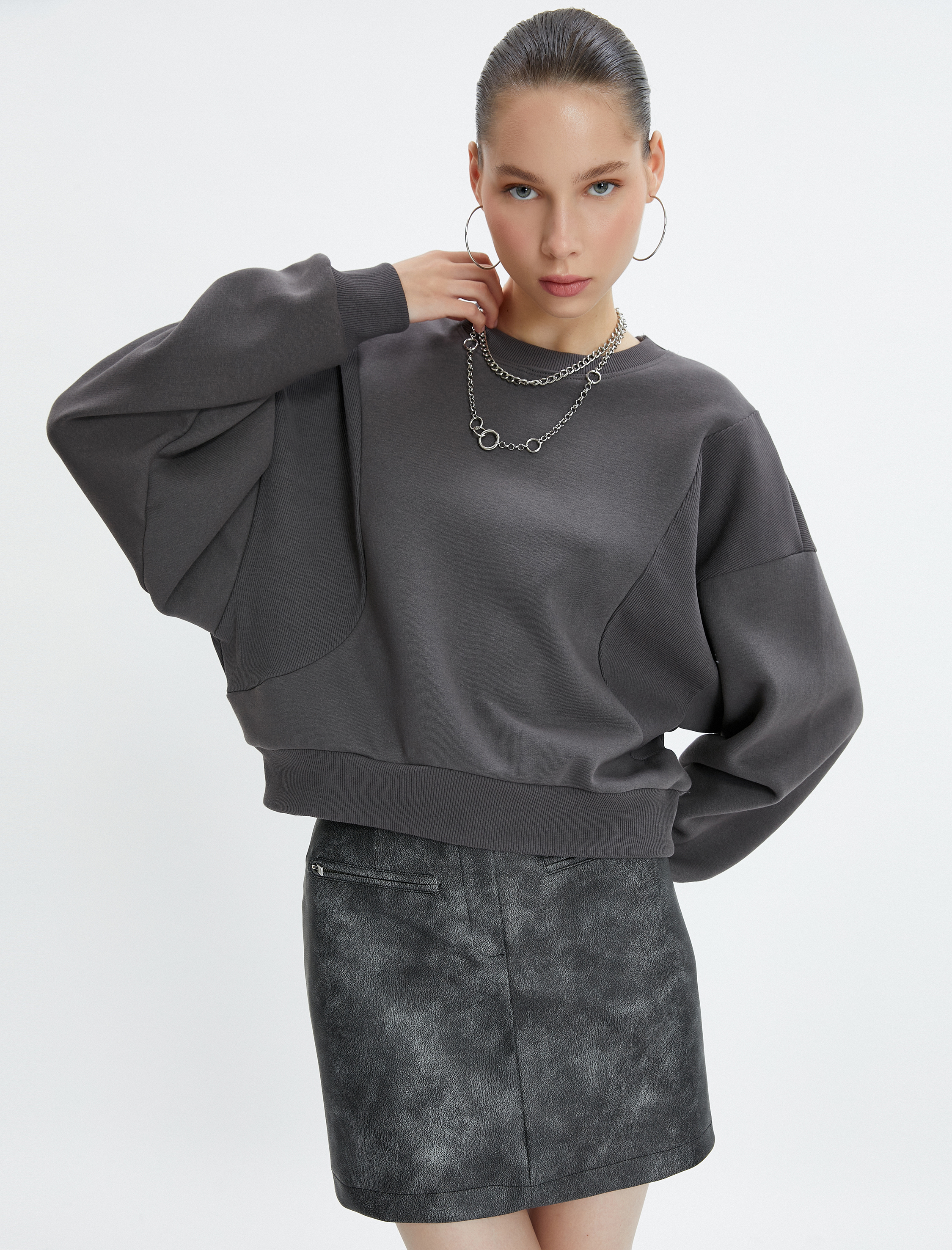   Şardonlu Bisiklet Yaka Sweatshirt Reglan Kollu Ribanalı