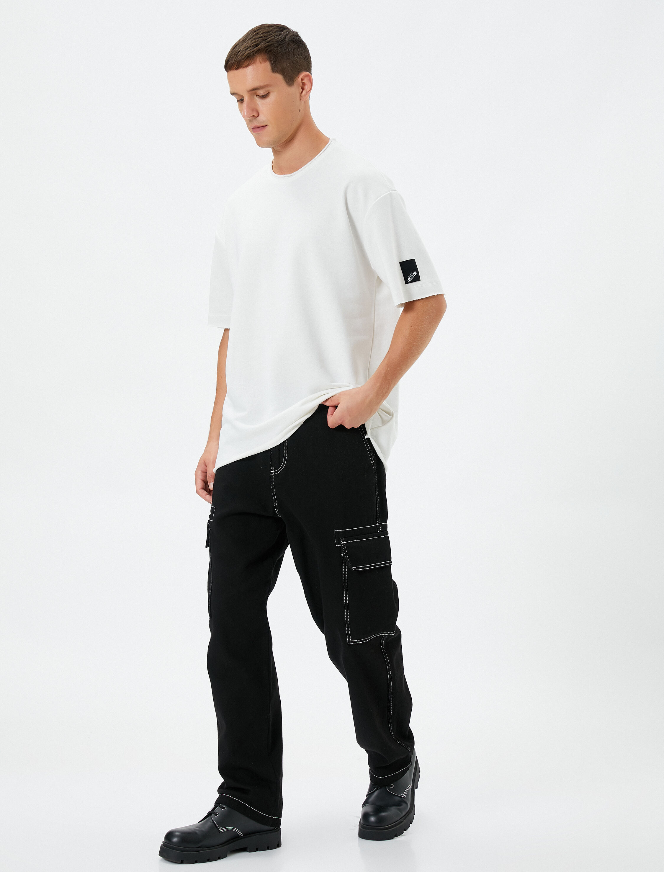   Basic Tişört Bisiklet Yaka Kısa Kollu Etiket Baskılı