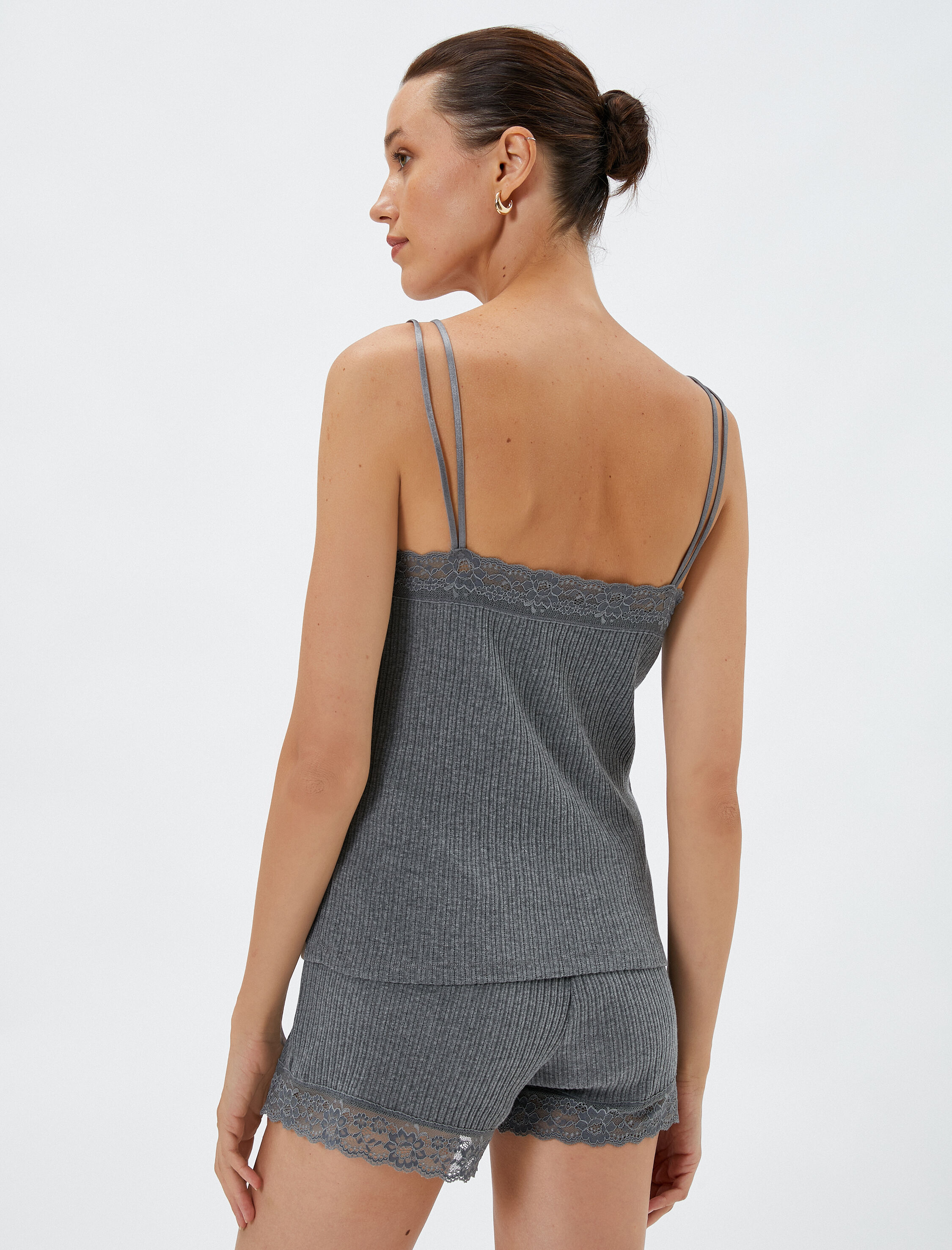   Dantelli Pijama Üstü İnce Askılı Fitilli