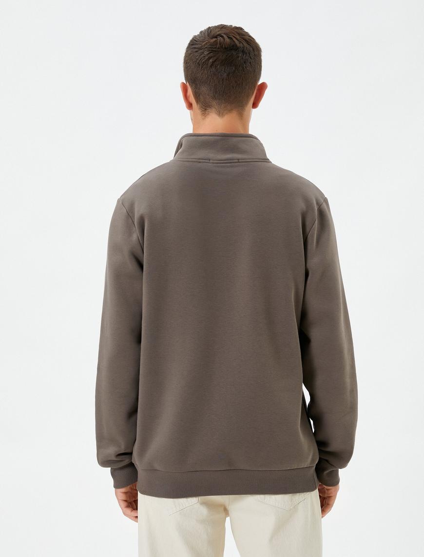  Yarım Fermuarlı Sweatshirt Slogan Baskılı Dik Yaka Şardonlu