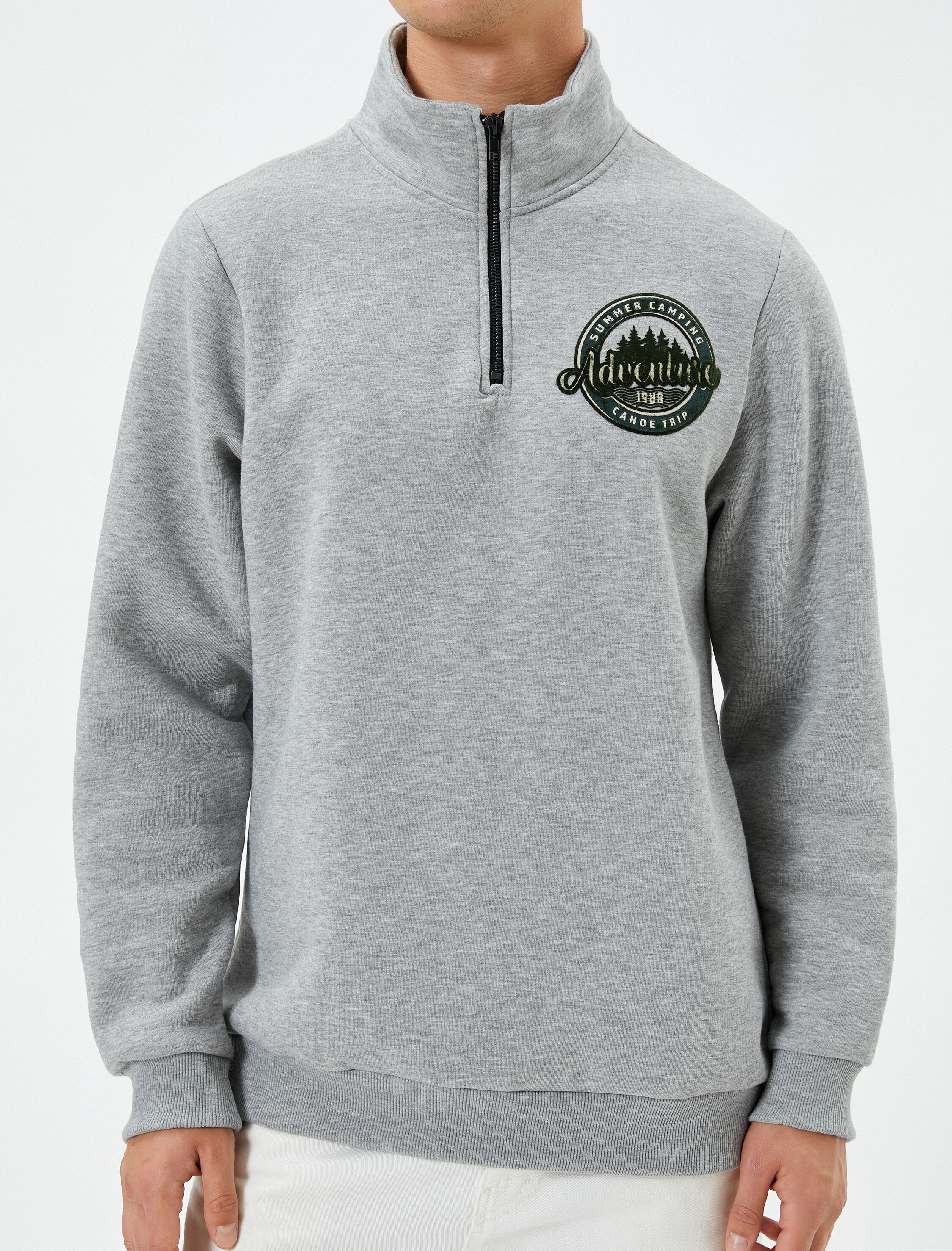   Yarım Fermuarlı Sweatshirt Kolej Baskılı İşlemeli Dik Yaka Şardonlu