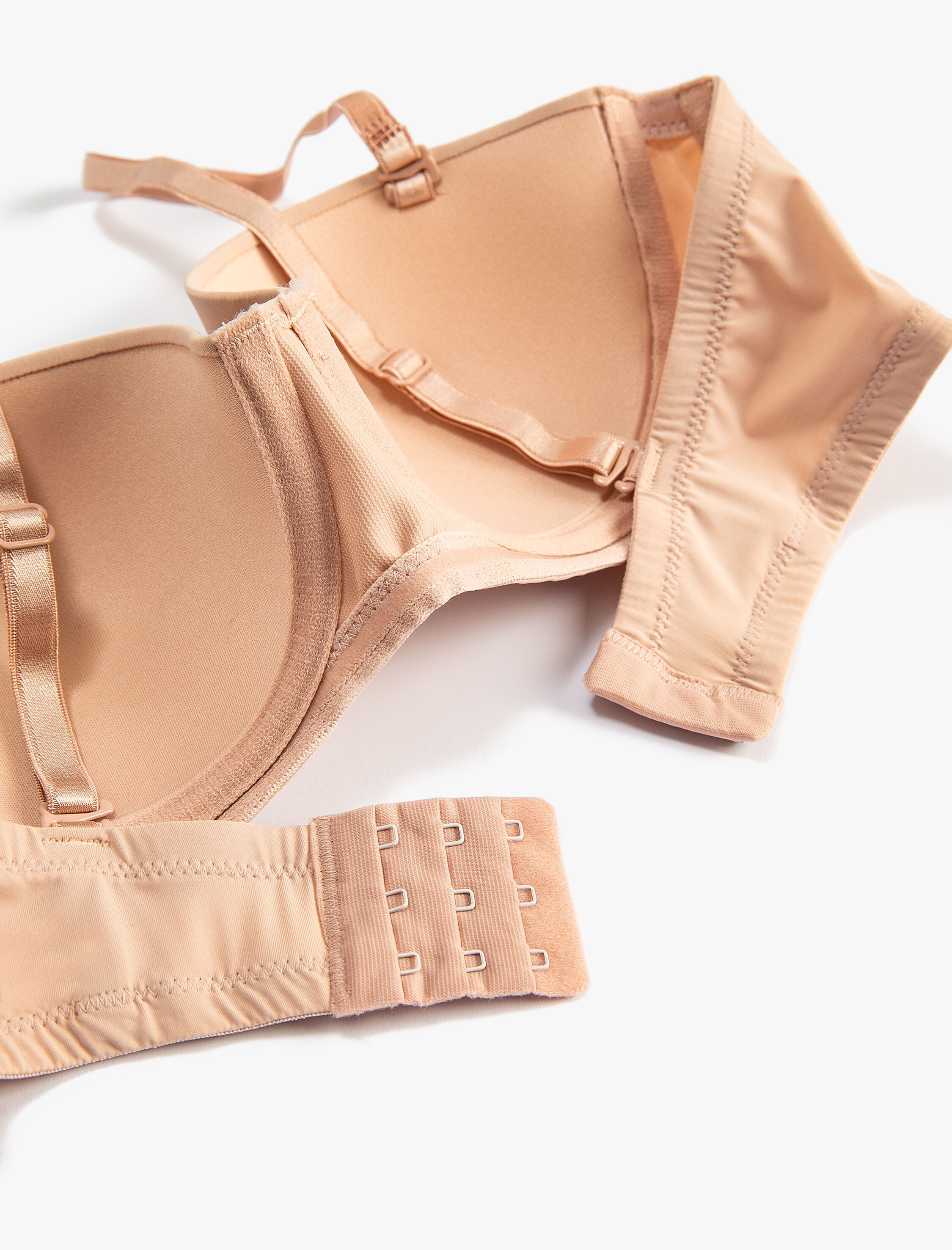   Balenli Askısız Sütyen Dolgusuz Kaplı Basic