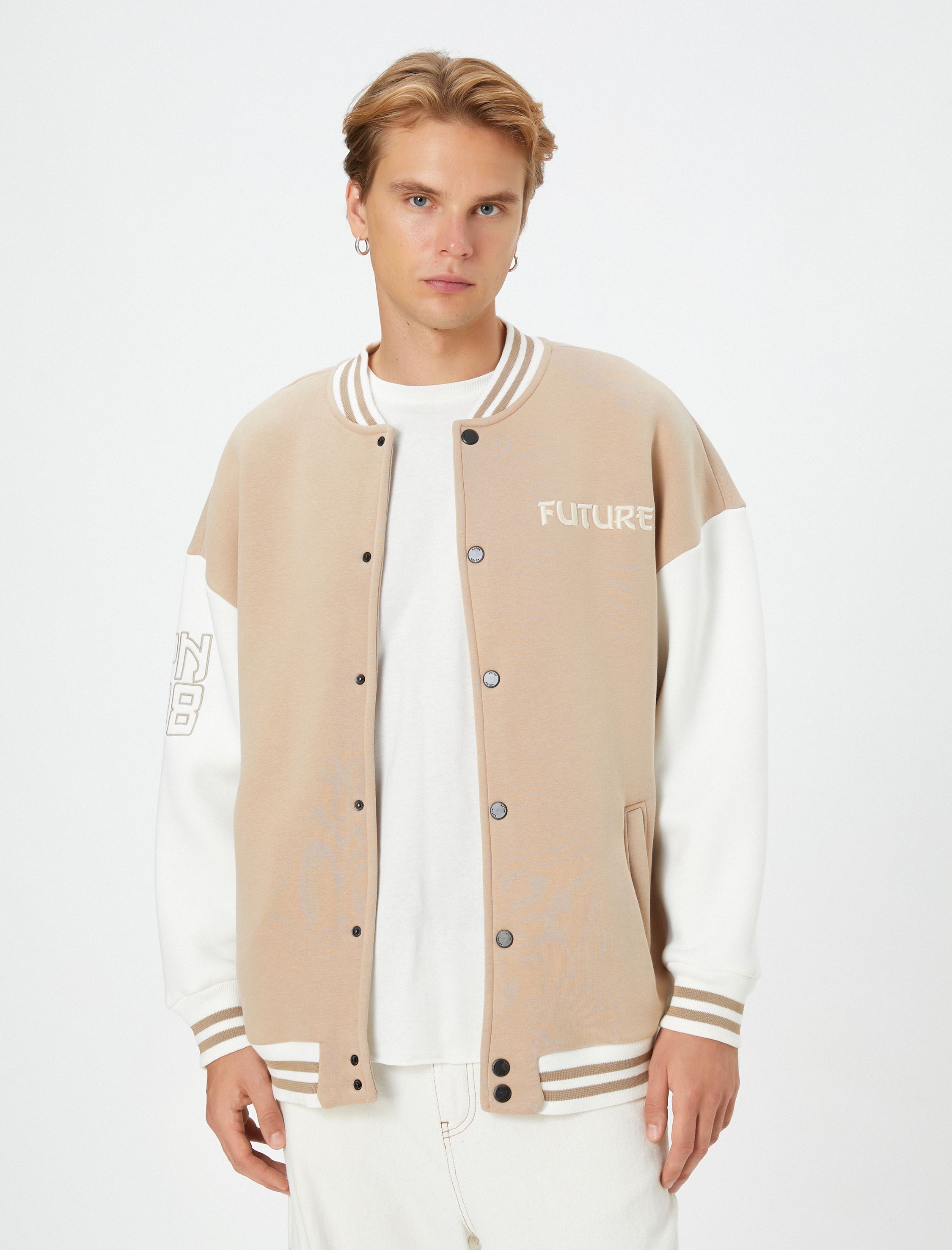   Kolej Ceketi Bomber Yaka Çıtçıt Düğmeli İşlemeli Ribanalı