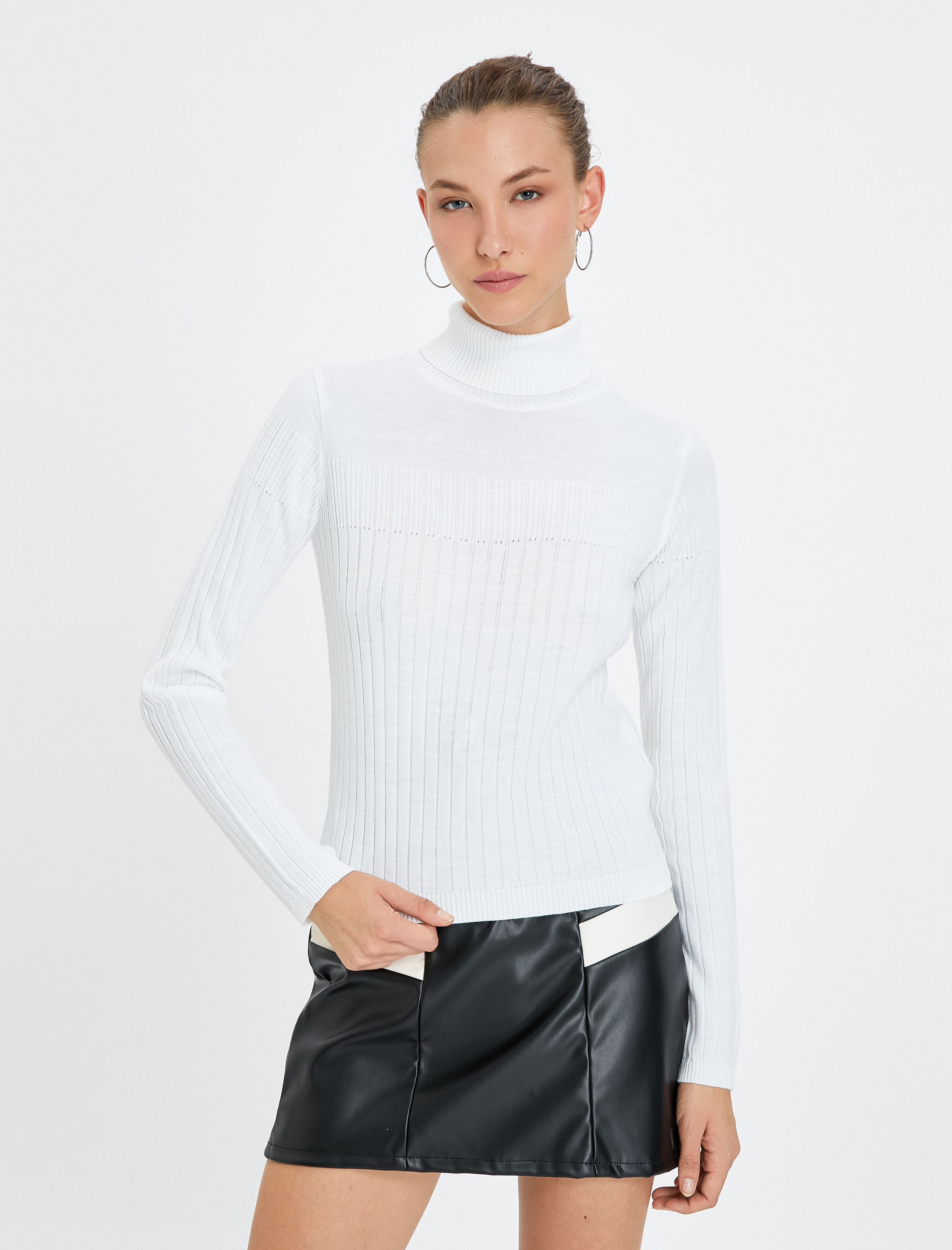   Triko Boğazlı Kazak Dokulu Akrilik Kaşmir Dokulu