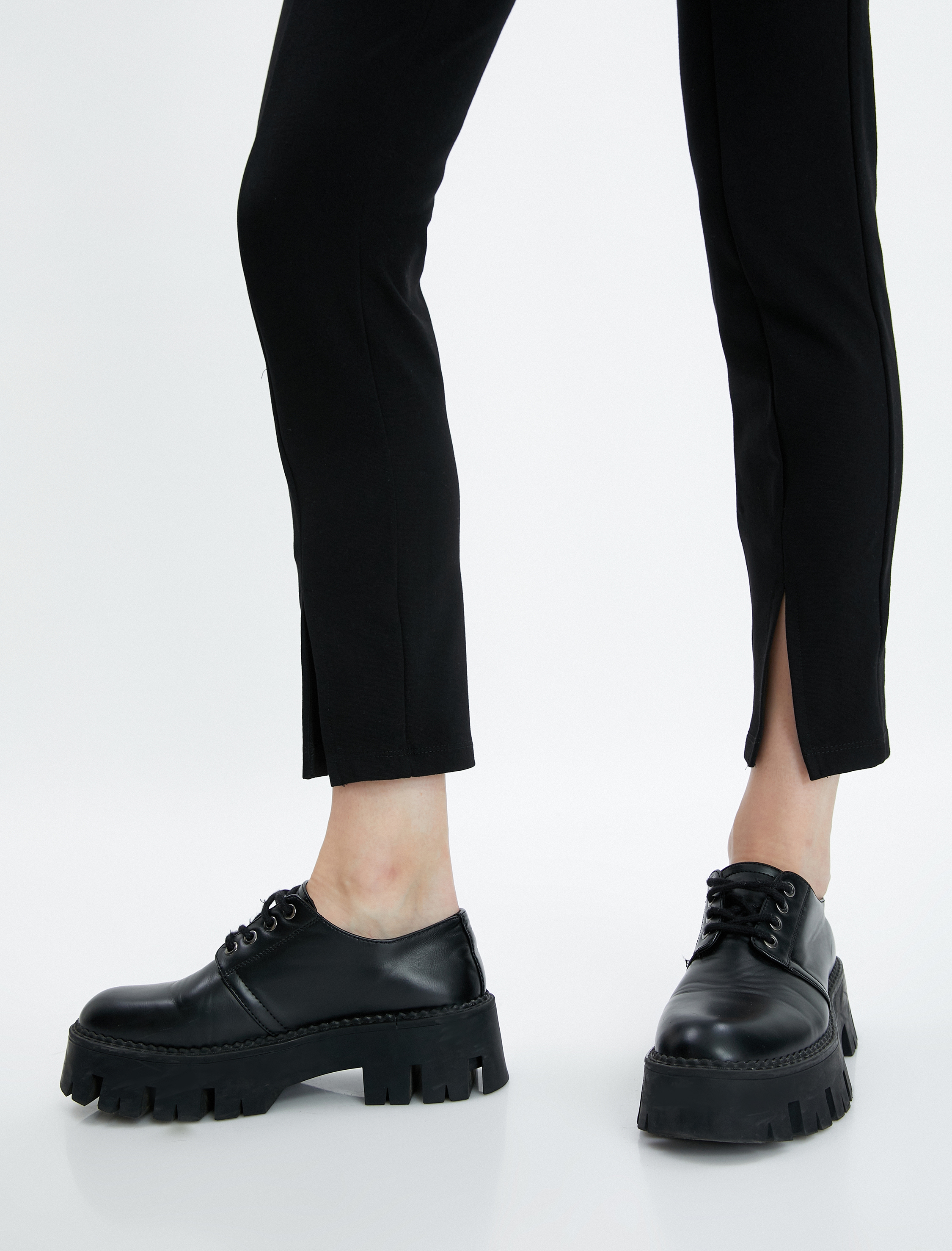   Tayt Pantolon Yırtmaç Detaylı Yüksek Belli Beli Lastikli