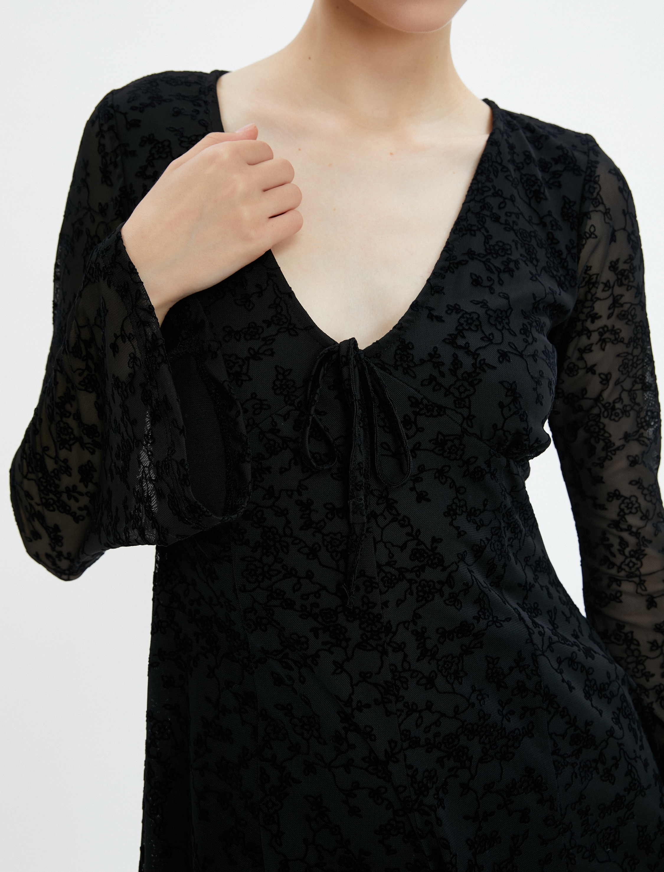   Mini Tül Tulum Elbise V Yaka Uzun Kollu Astarlı