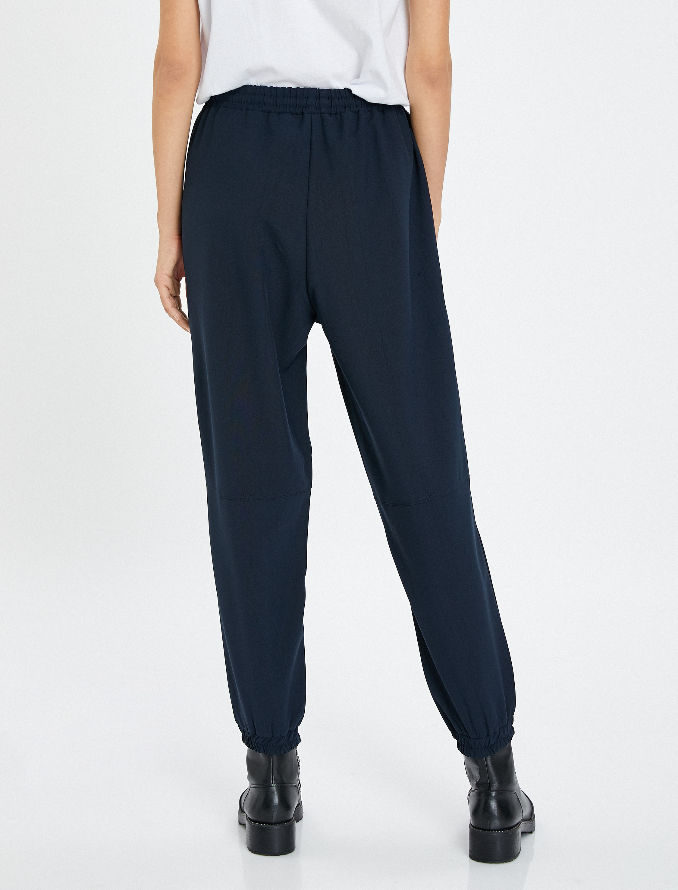 Jogger Pantolon Bağcıklı Normal Bel Cep Detaylı