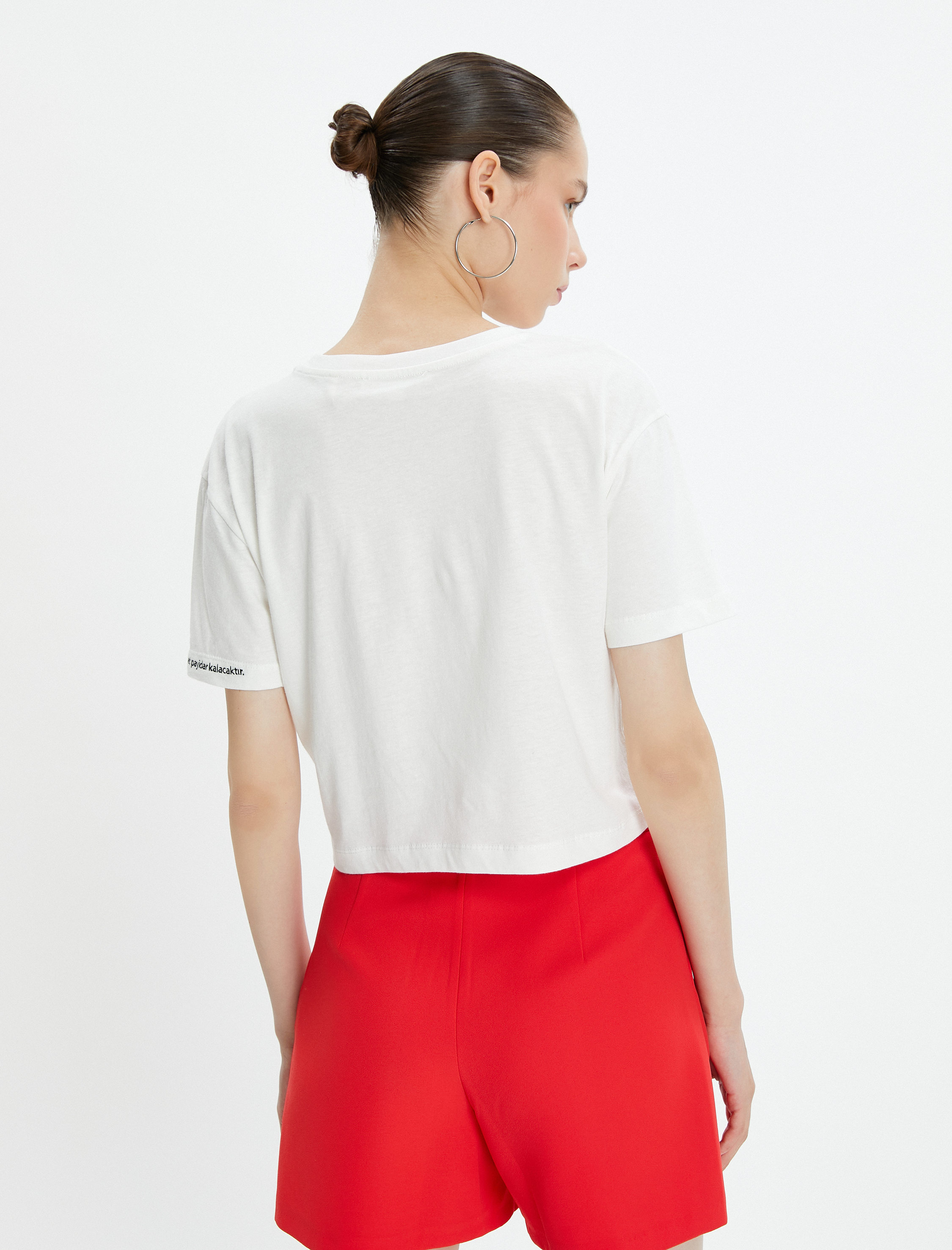   Crop Tişört İşlemeli Kısa Kollu Bisiklet Yaka Pamuklu 100. Yıla özel