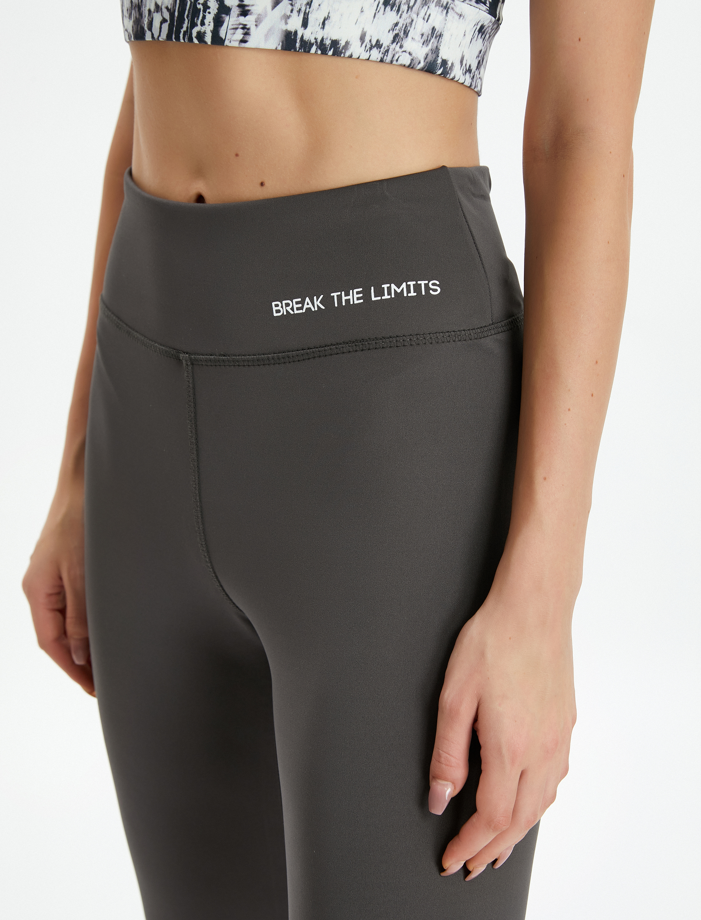   Spor Tayt Yüksek Bel Su Bazlı Baskı Detaylı