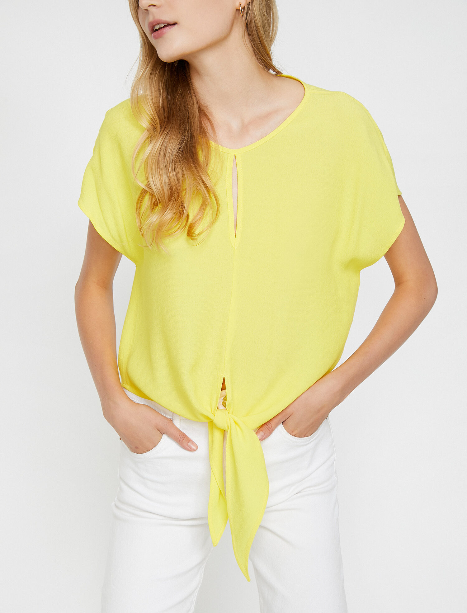   Beli Bağlamalı Bluz