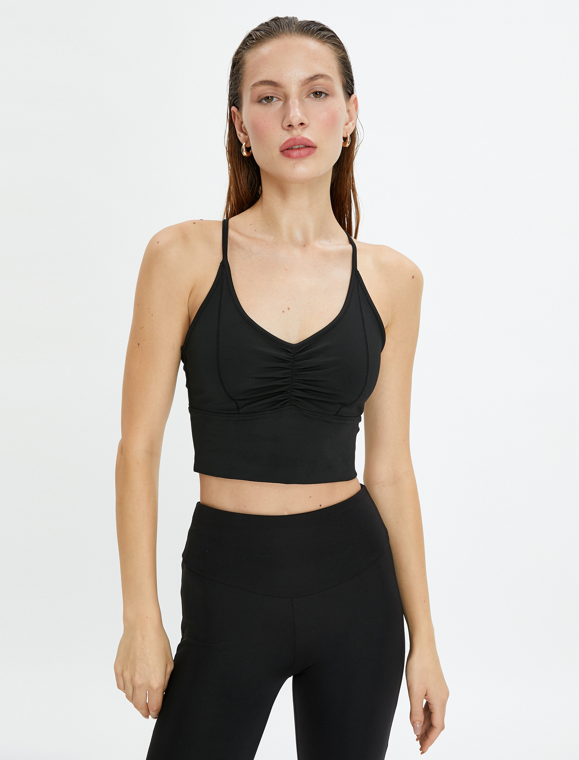   Sporcu Sütyeni İnce Askılı V Yaka Drapeli Kapsız