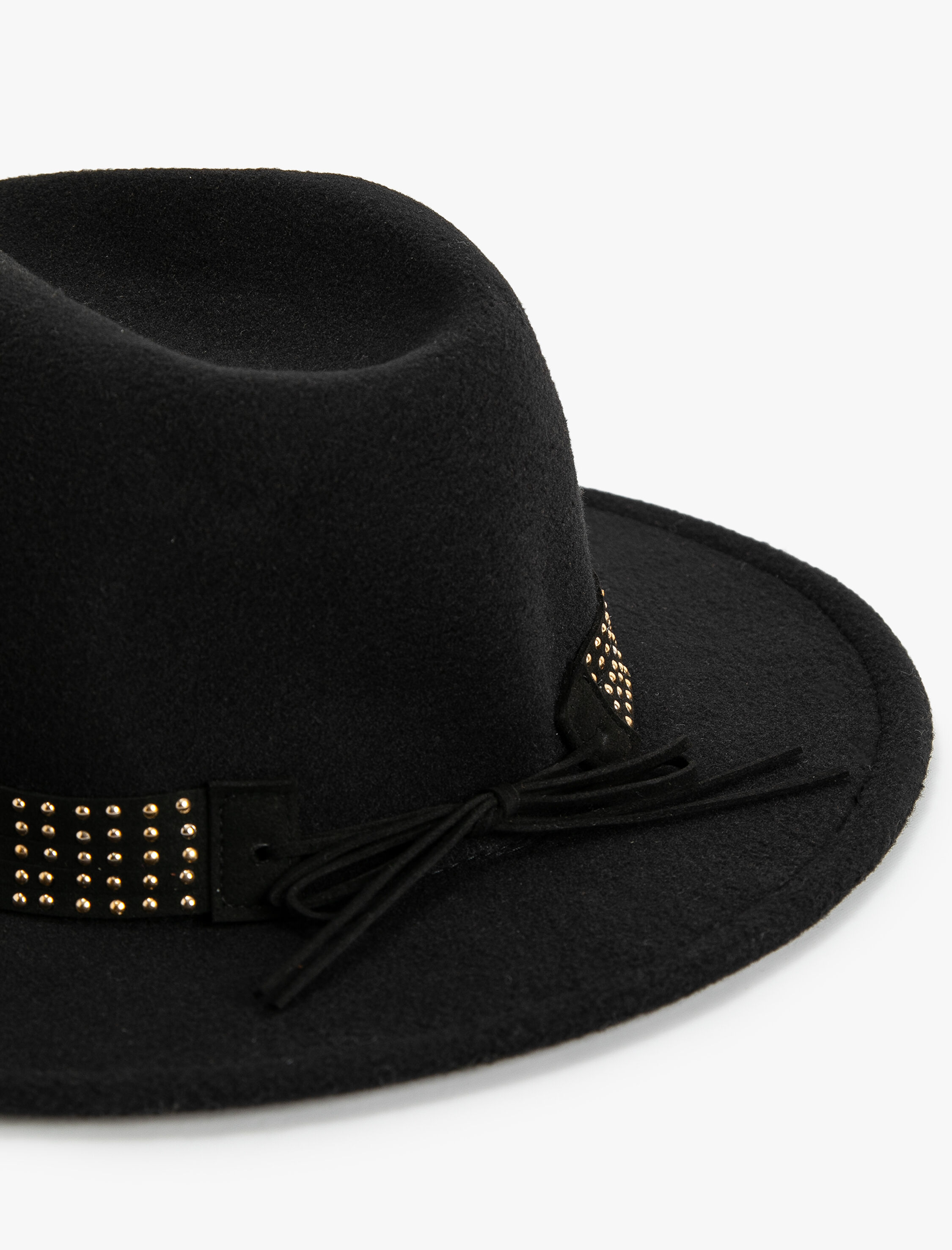  Kadın Fötr Şapka Pul Detaylı