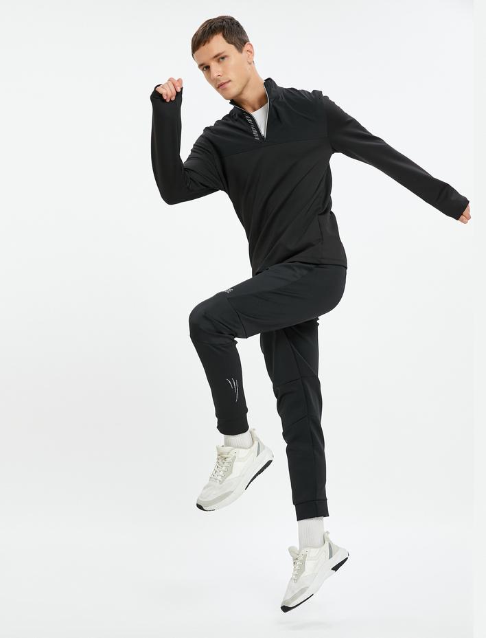  Jogger Eşofman Altı Cepli Beli Bağlamalı Baskı Detaylı