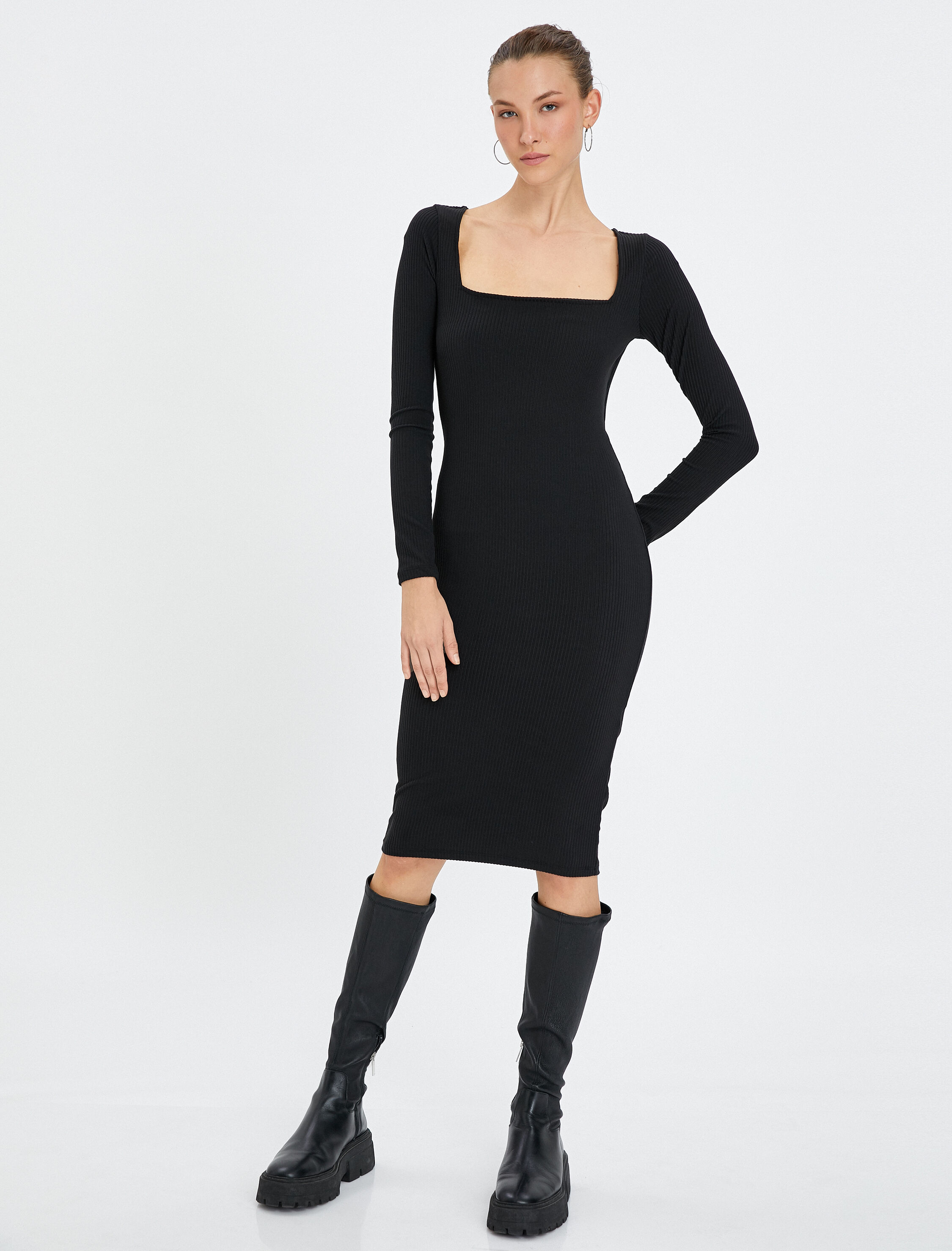   Triko Elbise Uzun Kollu Kare Yaka Fitilli