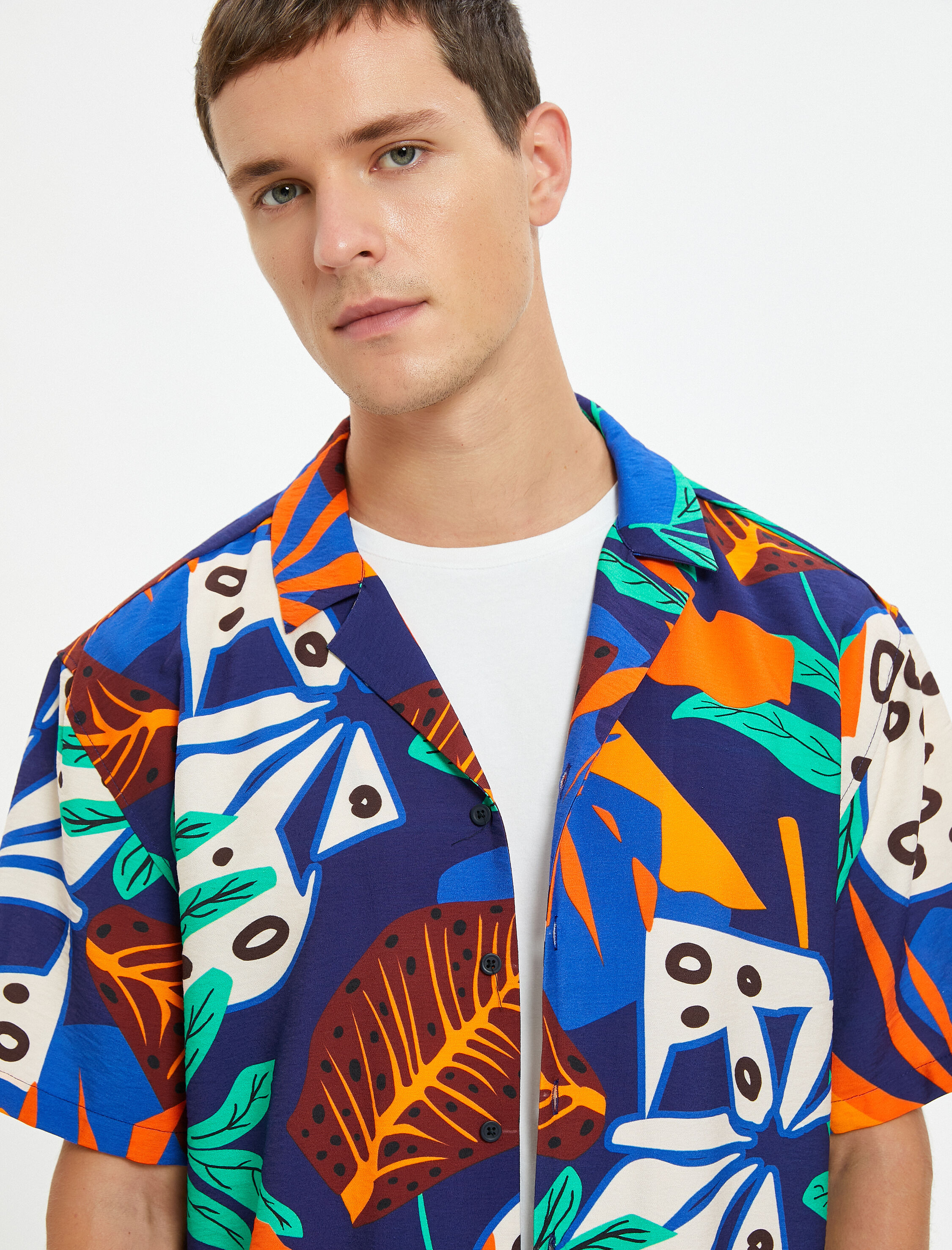   Gömlek Kısa Kollu Devrik Yaka Floral Desenli