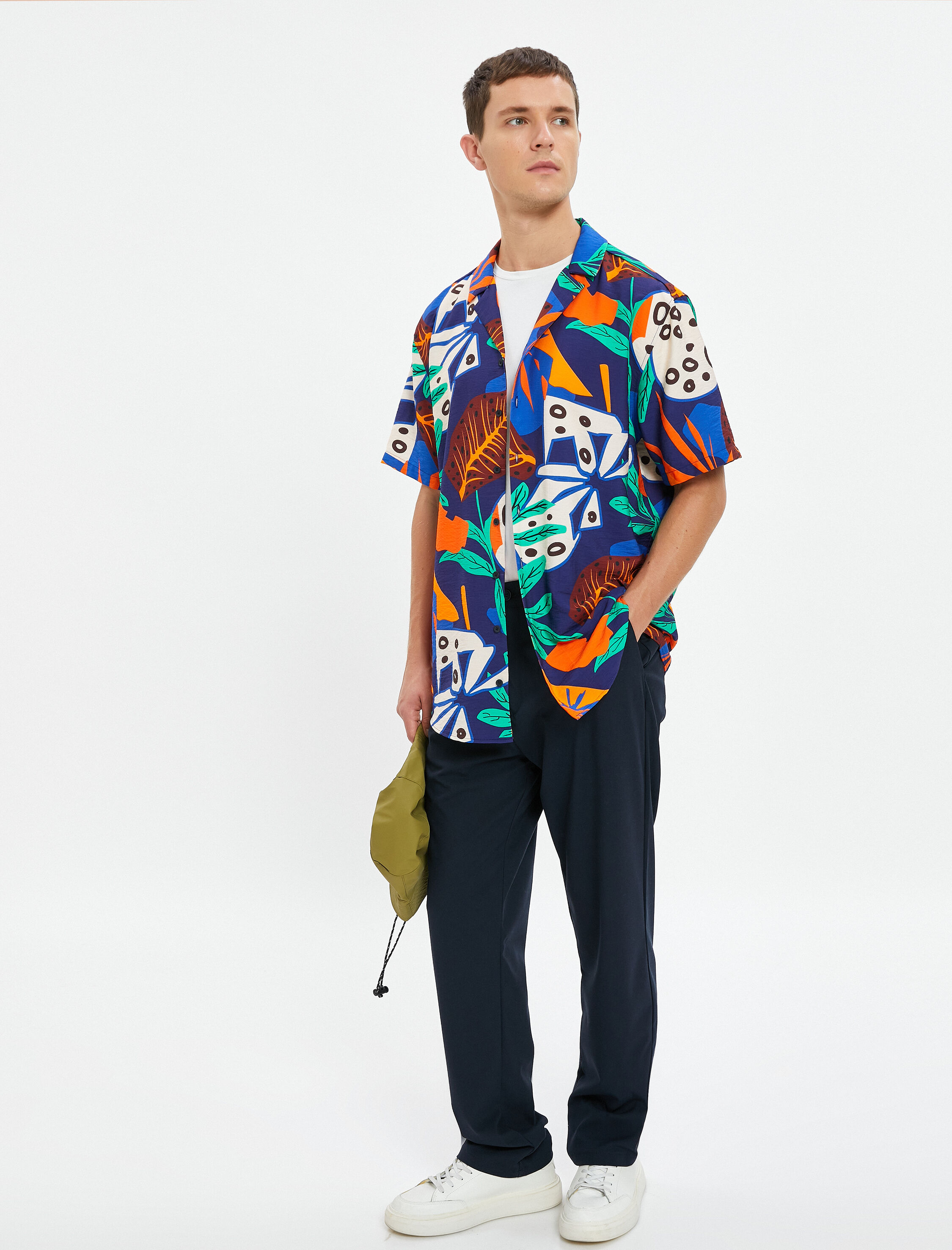   Gömlek Kısa Kollu Devrik Yaka Floral Desenli