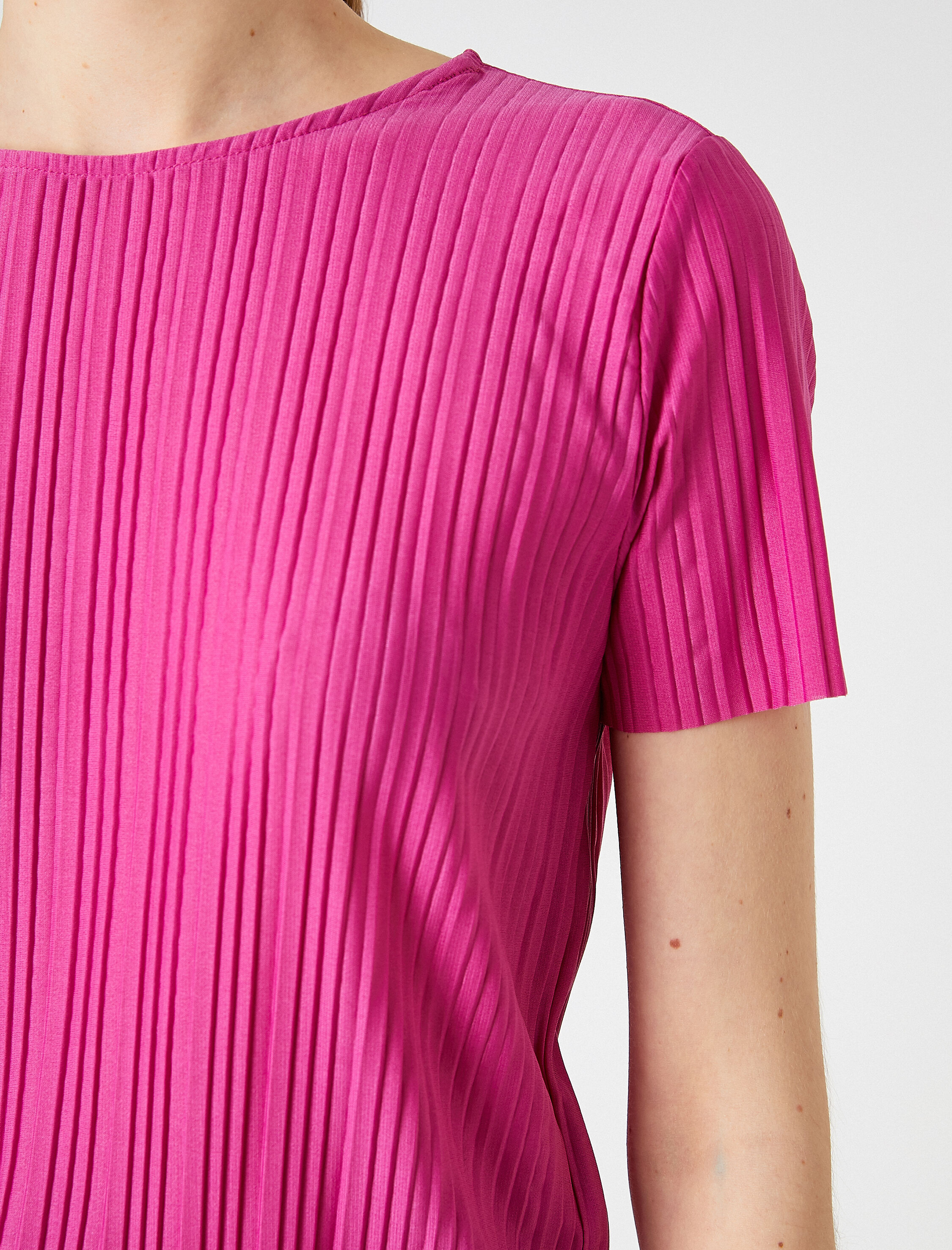   Çizgili Tişört Bisiklet Yaka Kısa Kollu