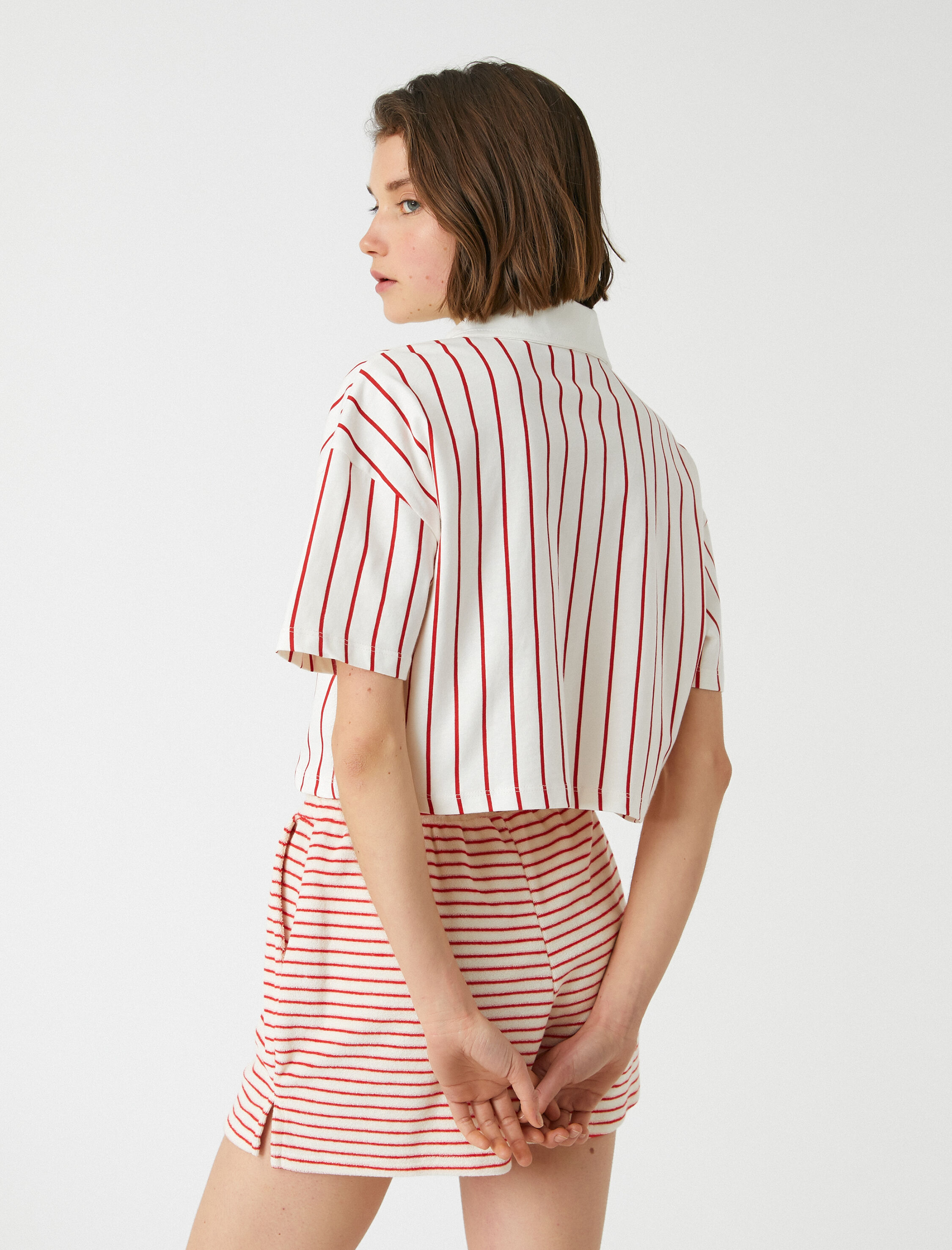   Oversize Crop Tişört Polo Yaka Pamuklu