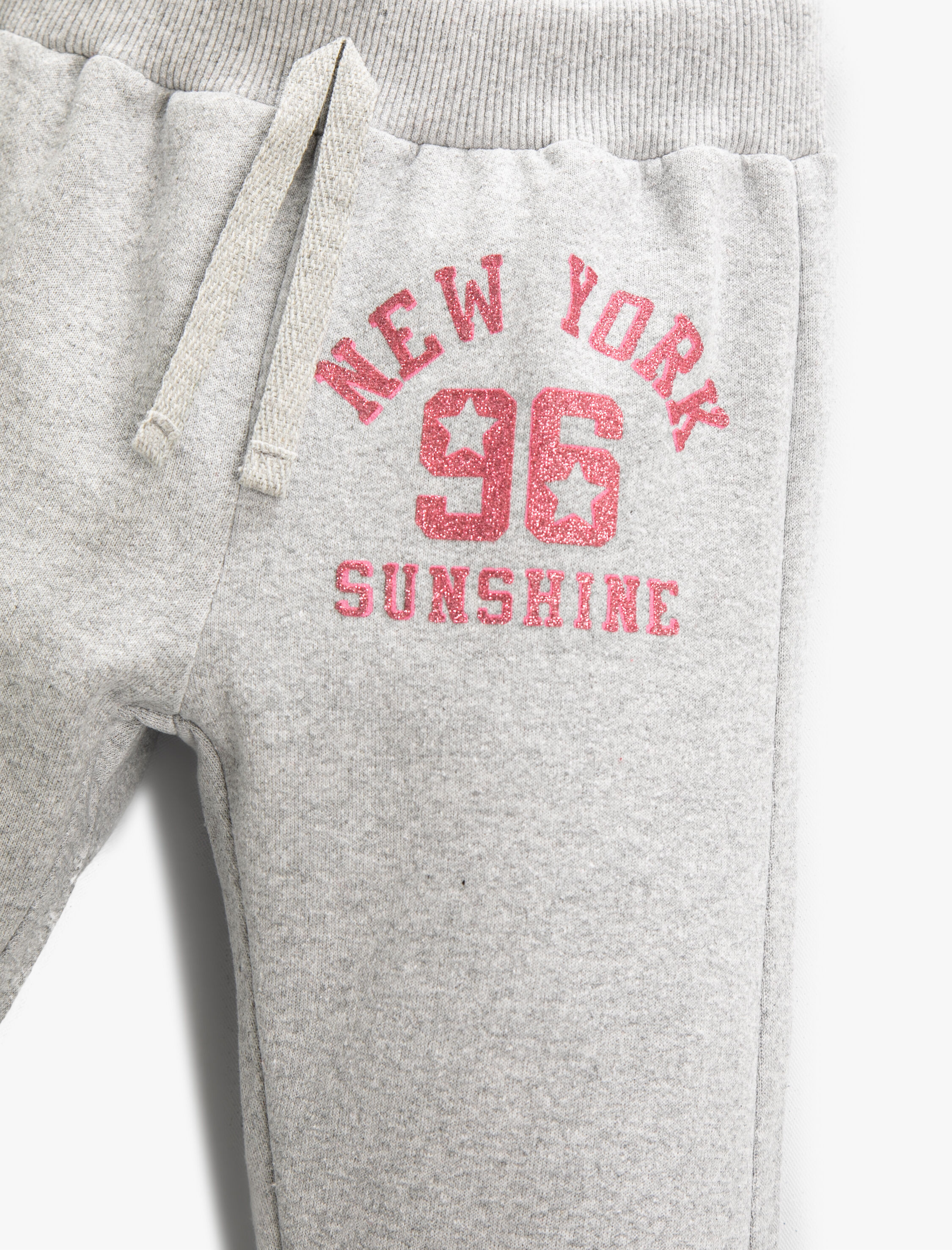  Kız Çocuk Baskılı Jogger Eşofman Altı Belden Bağlamalı