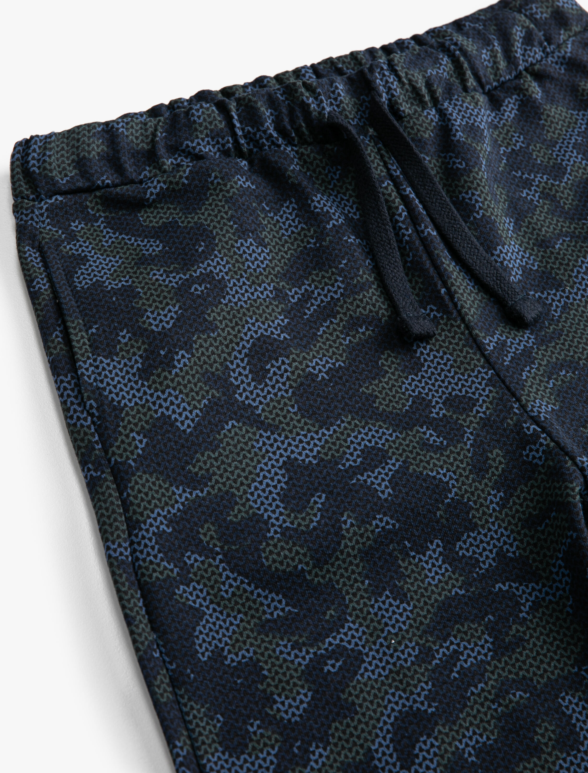  Erkek Çocuk Kamuflaj Desenli Şort Pamuklu