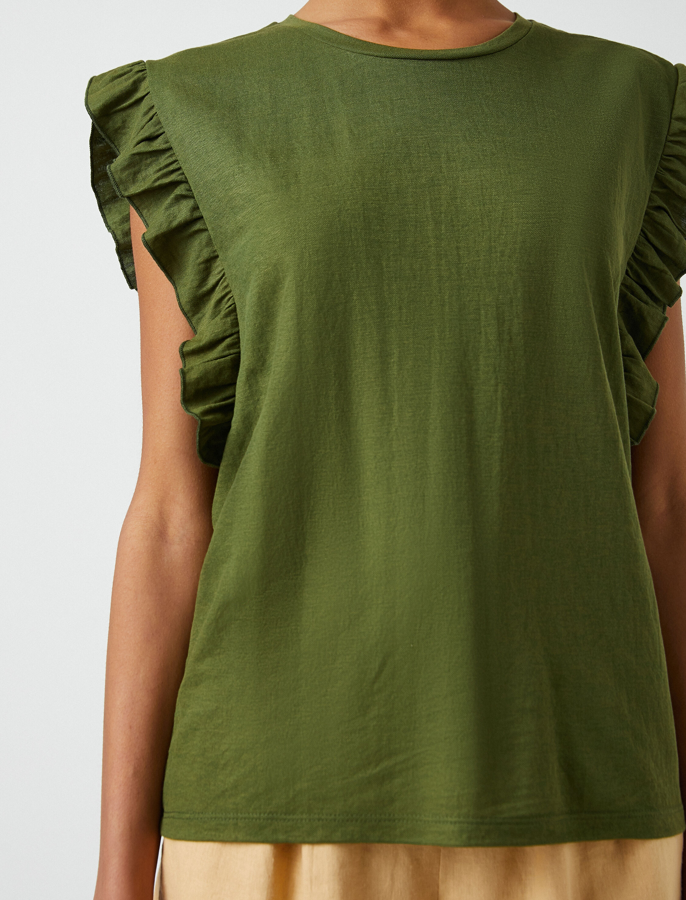   Bisiklet Yaka Kısa Kollu Fırfırlı Tişört