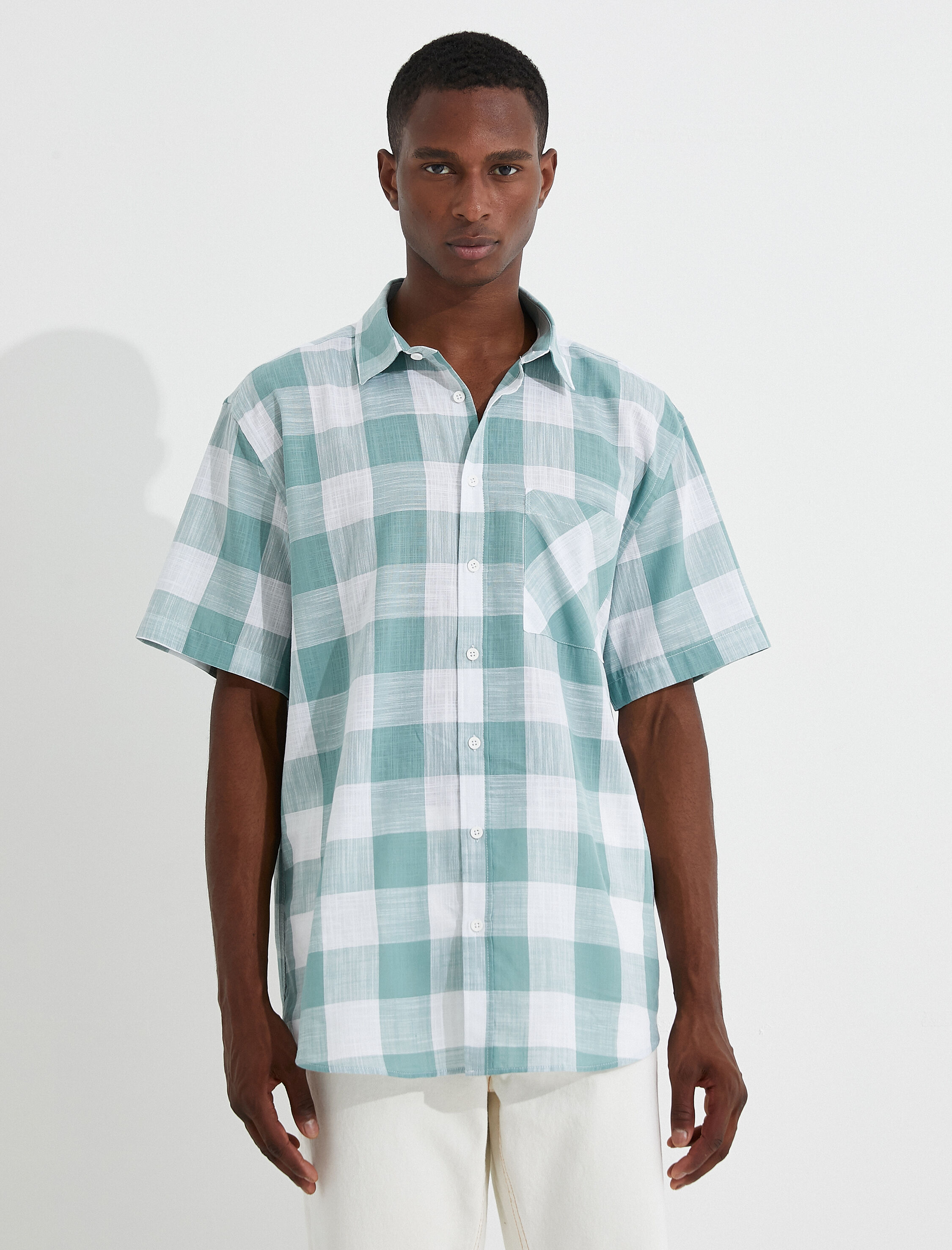   Ekoseli Kısa Kollu Gömlek