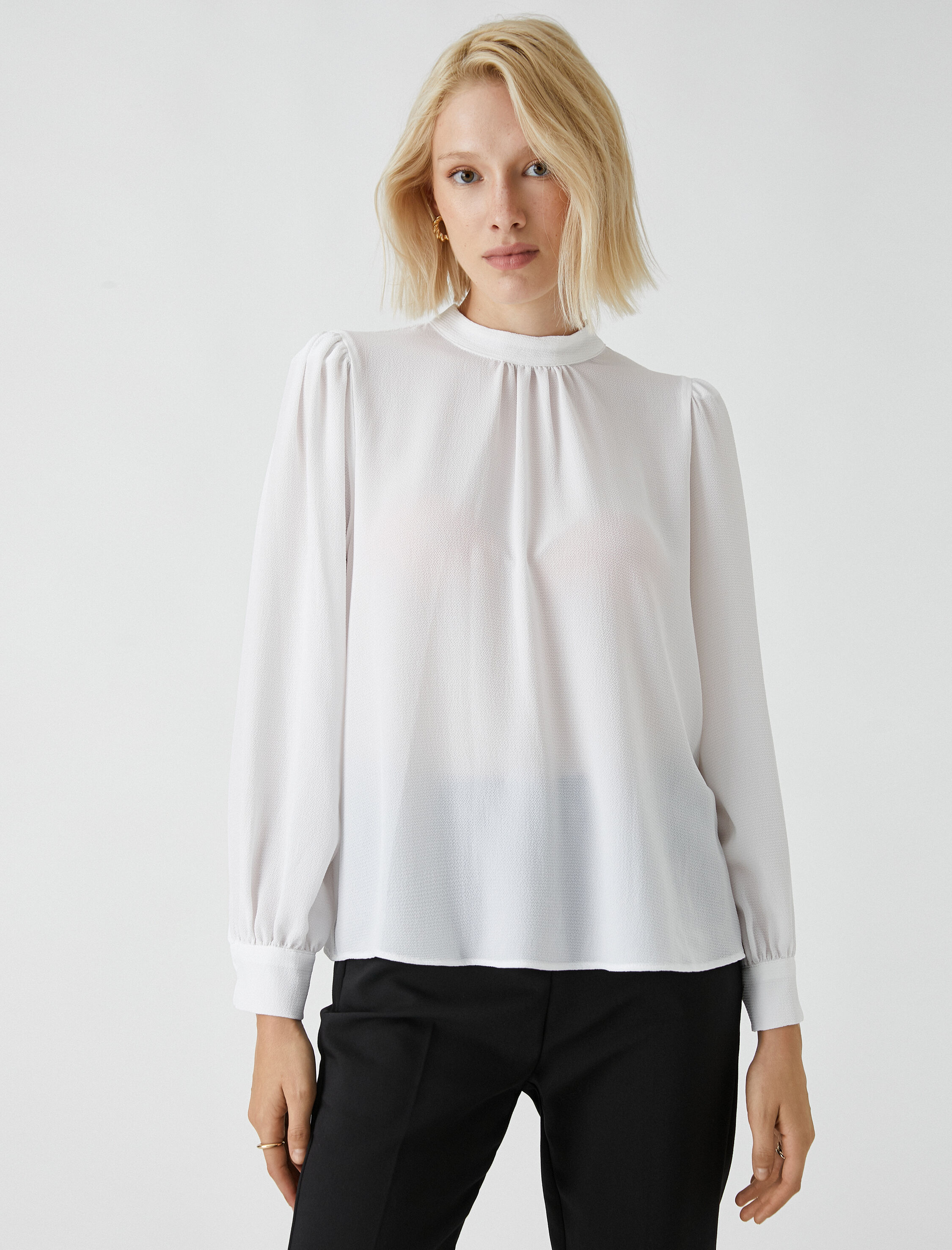   Dik Yaka Bluz Balon Kollu