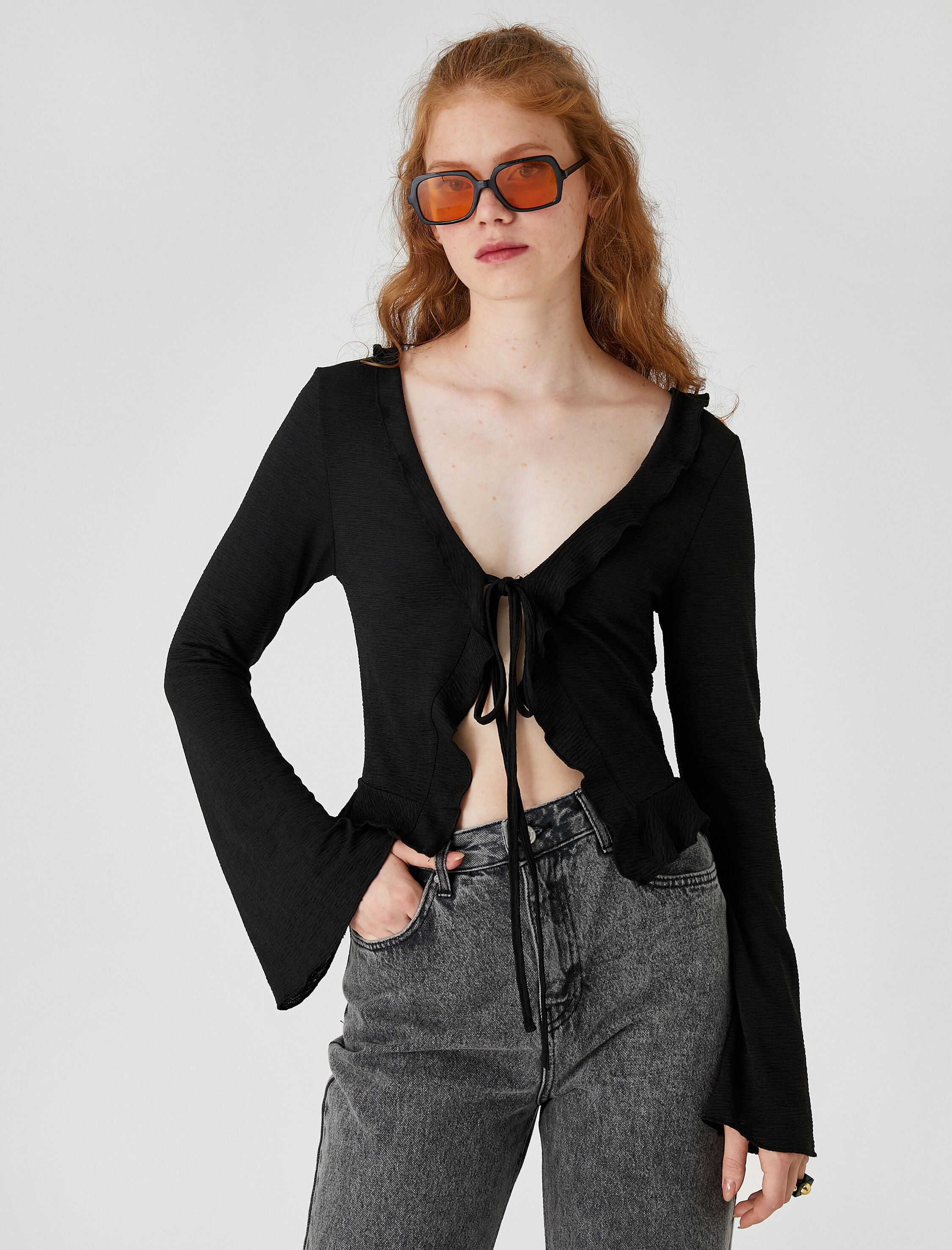   Fırfırlı Bağlama Detaylı Hırka