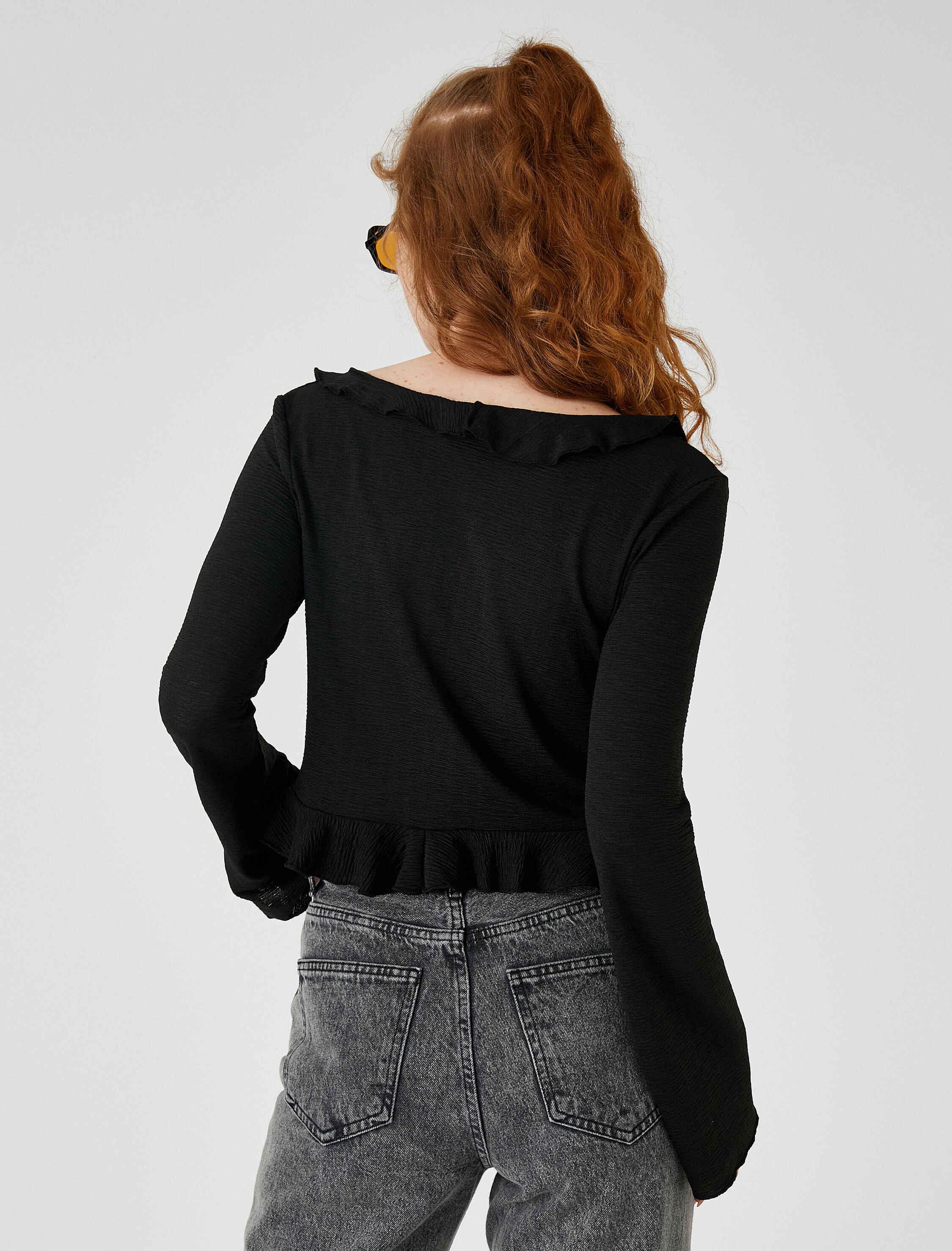   Fırfırlı Bağlama Detaylı Hırka