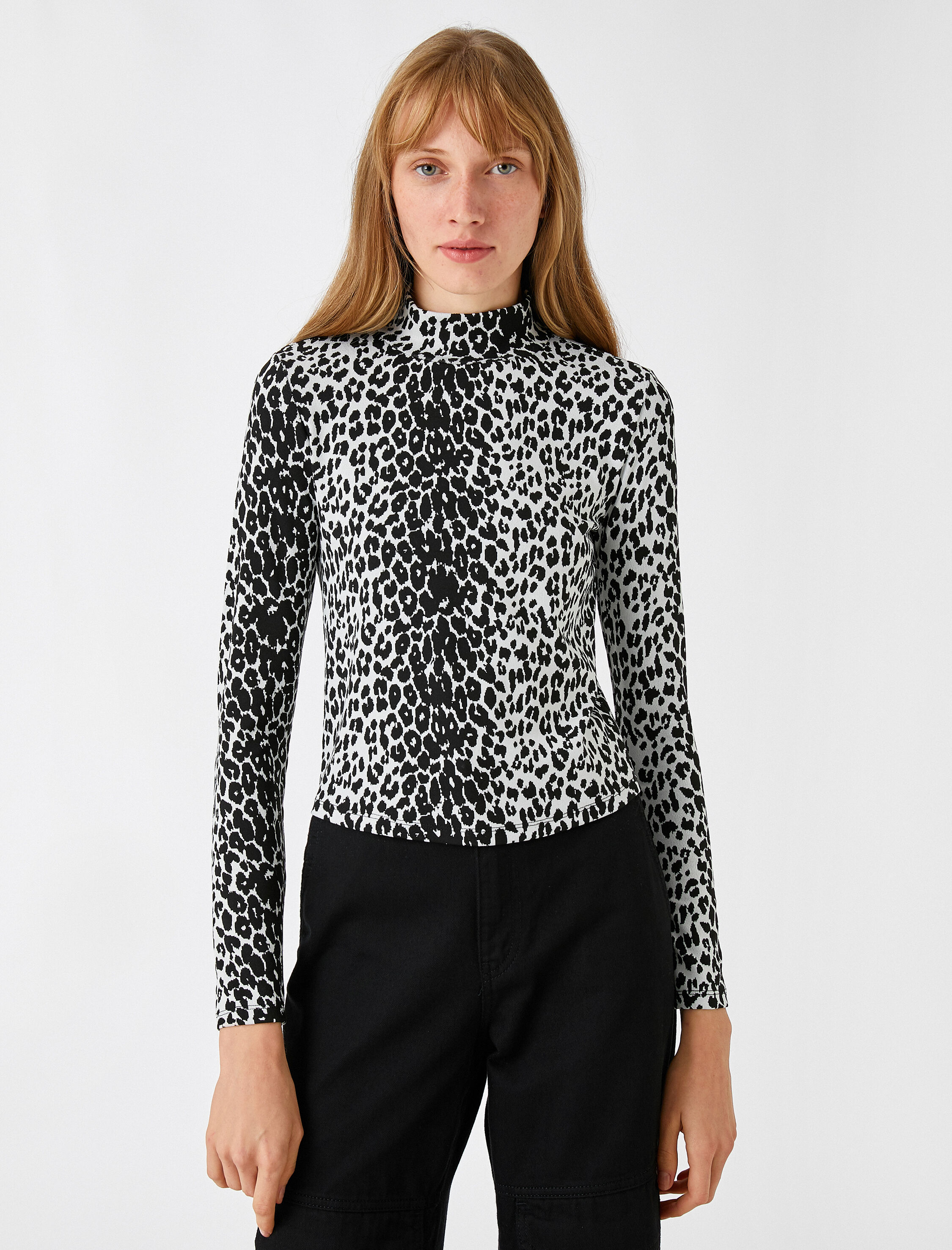   Leopar Desenli Uzun Kollu Tişört Balıkçı Yaka