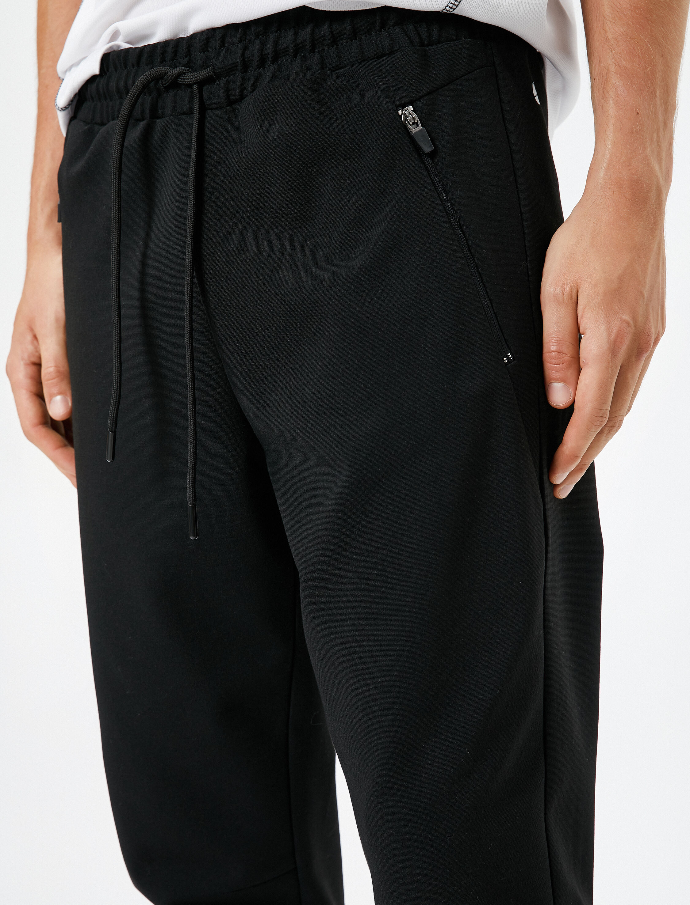   Jogger Eşofman Altı Beli Bağcıklı Fermuar Cep Detaylı