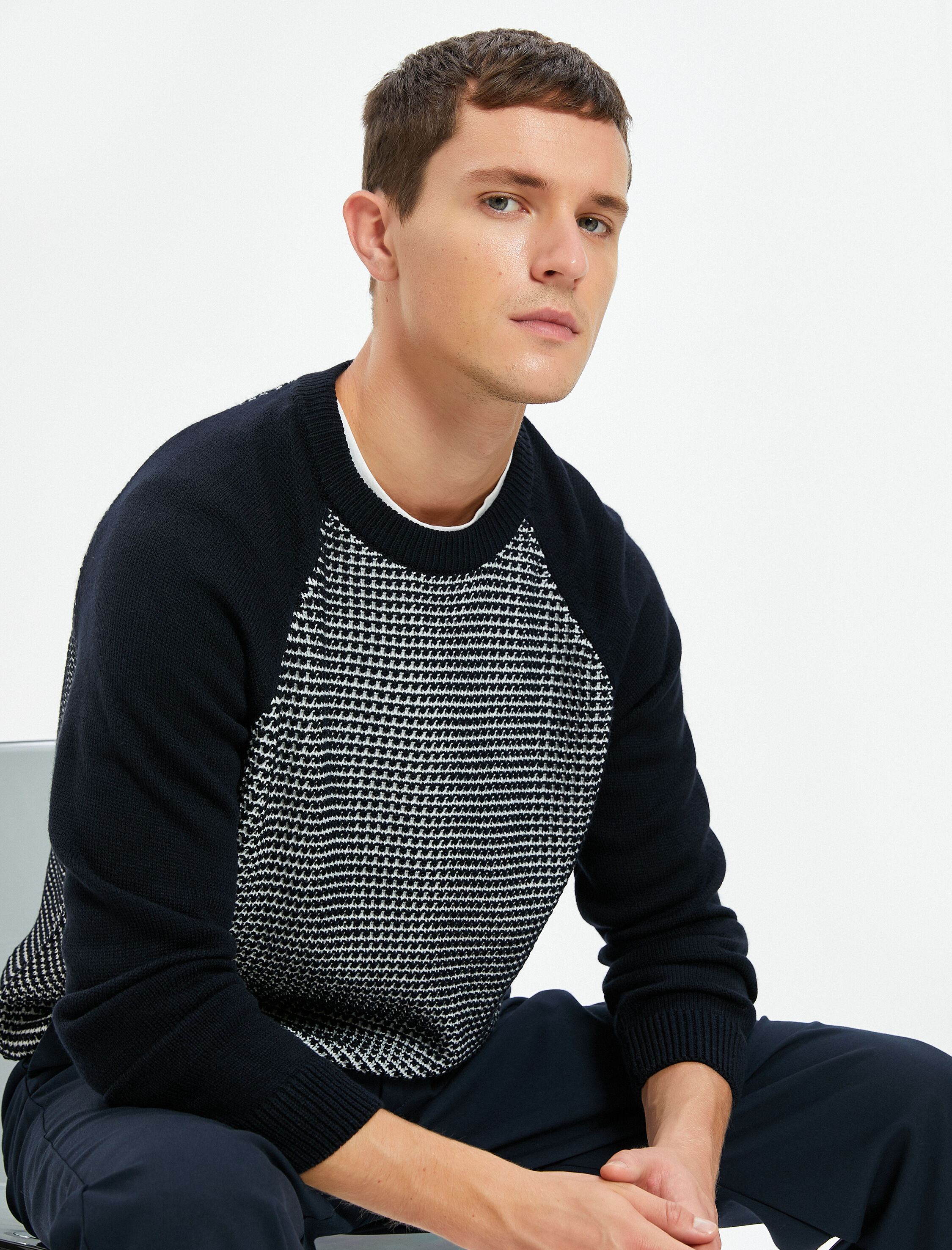   Triko Kazak Bisiklet Yaka Dokulu Renk Bloklu