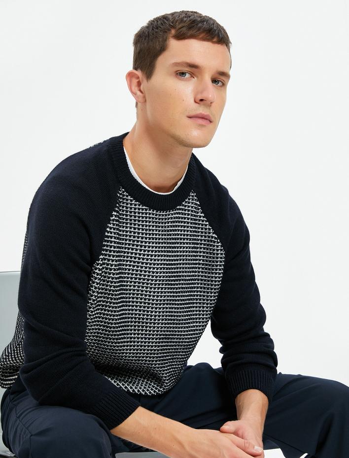  Triko Kazak Bisiklet Yaka Dokulu Renk Bloklu