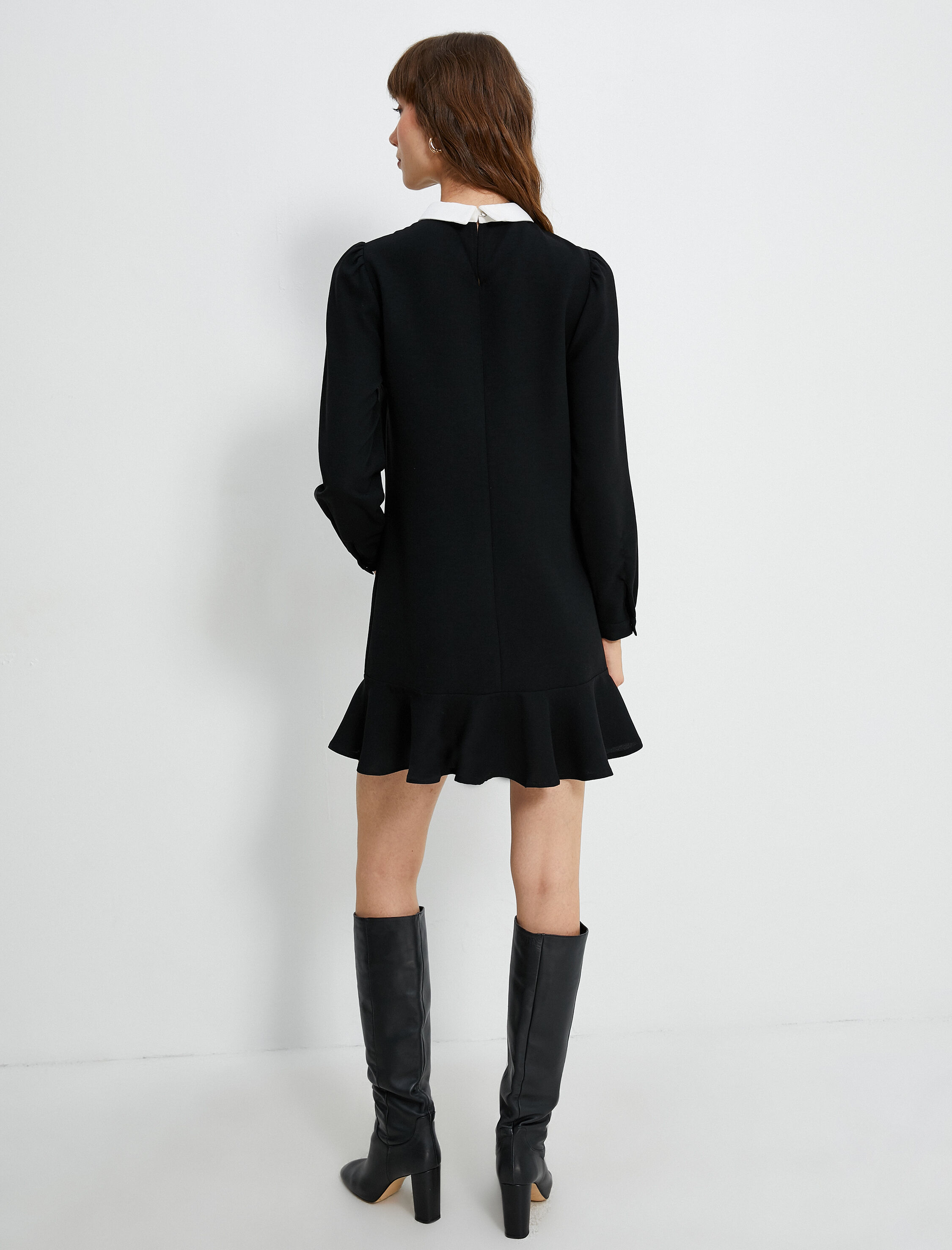   Mini Fırfırlı Elbise Fular Yaka Broş Detaylı Balon Kollu