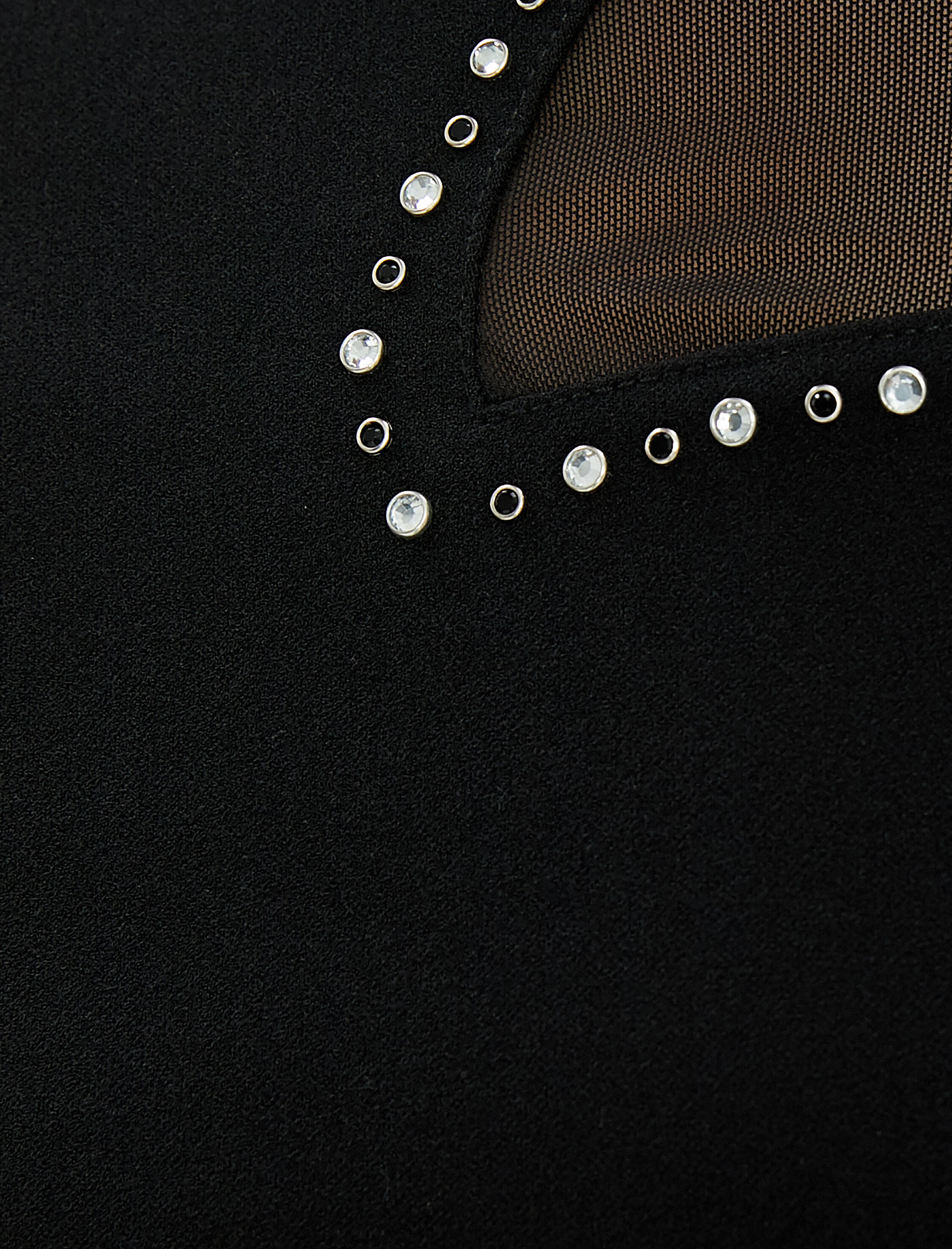   Crop Tişört Transparan Tül Detaylı Parlak Taş İşlemeli