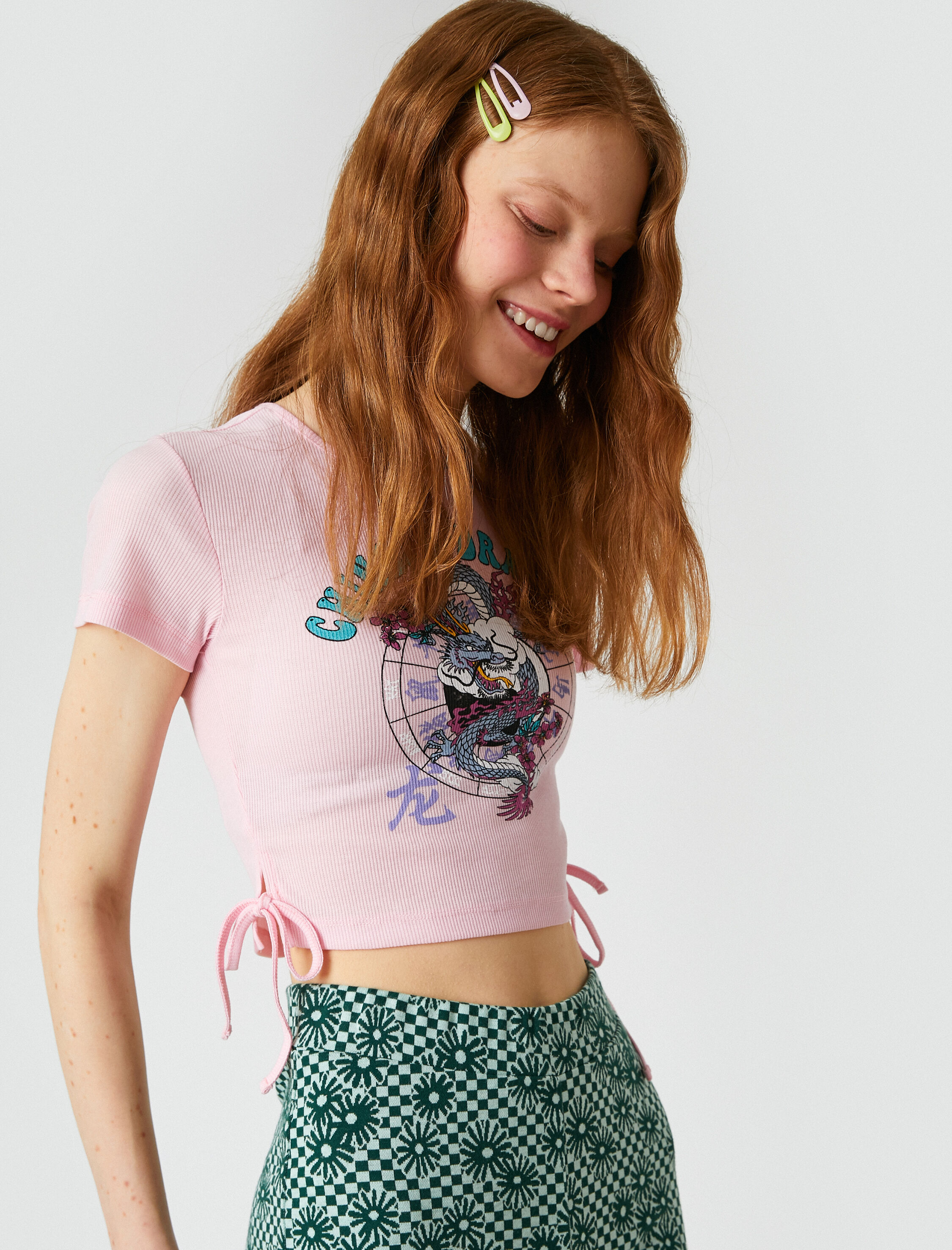   Kısa Kollu Crop Tişört