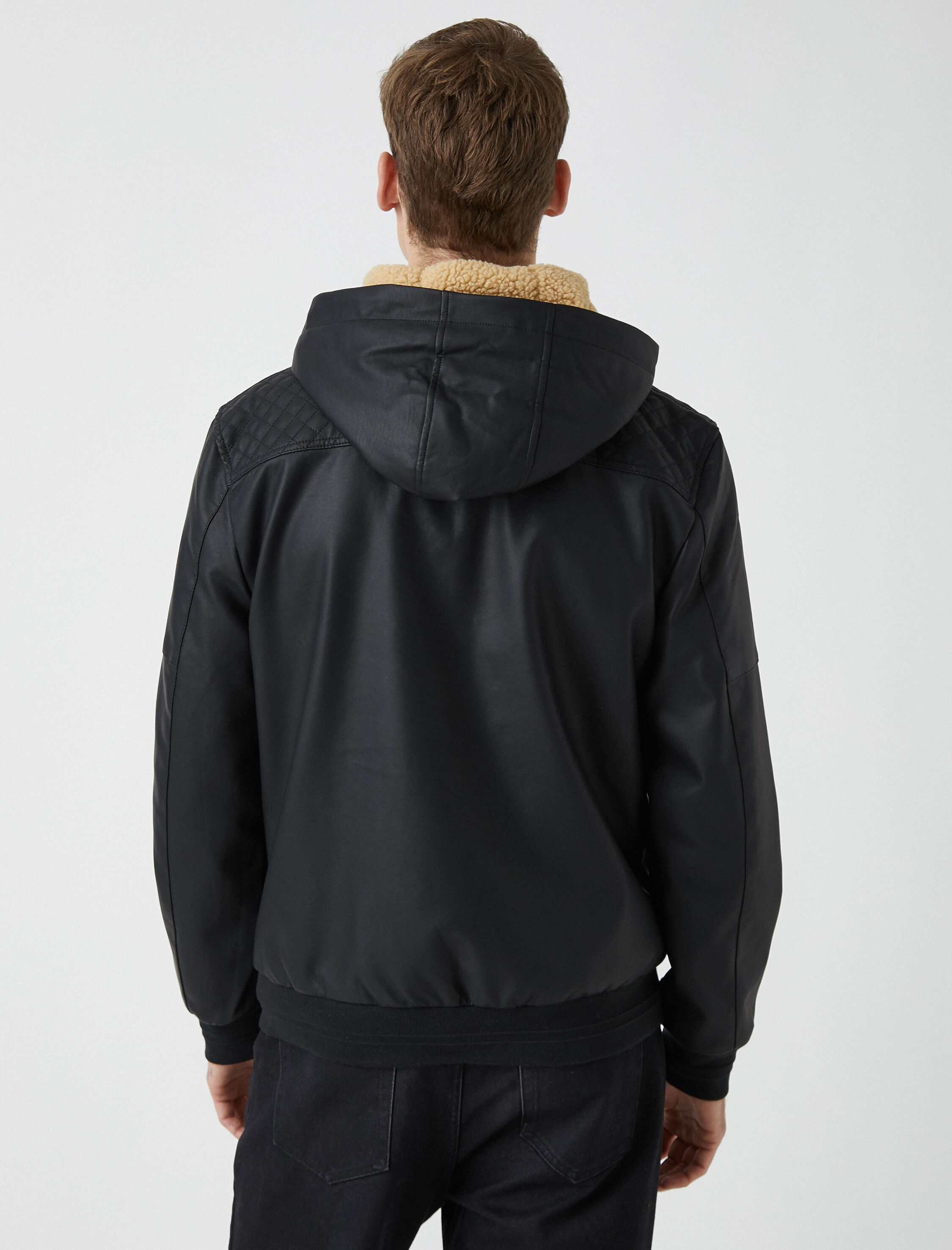   Dik Yaka Fermuarlı Suni Deri Mont