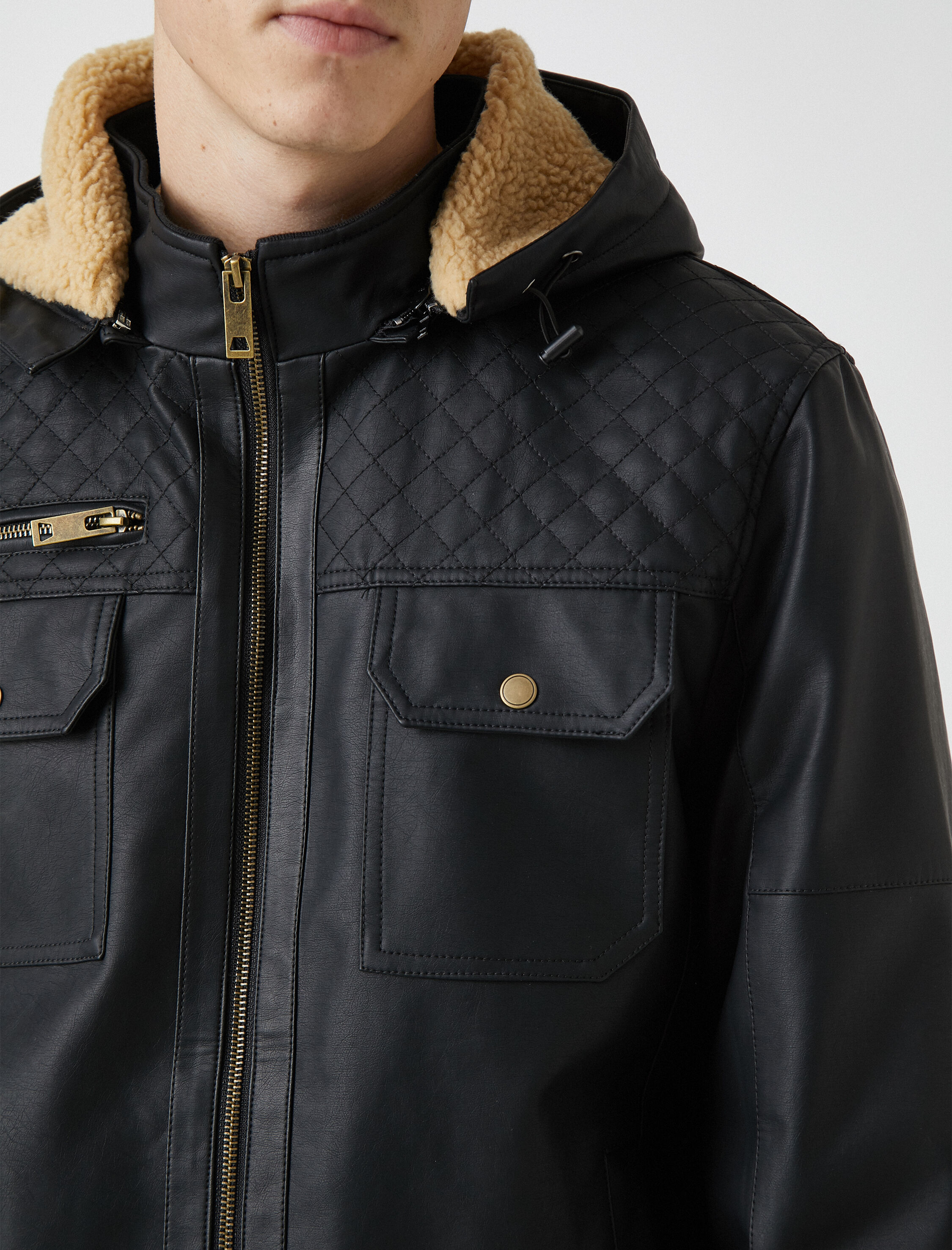   Dik Yaka Fermuarlı Suni Deri Mont