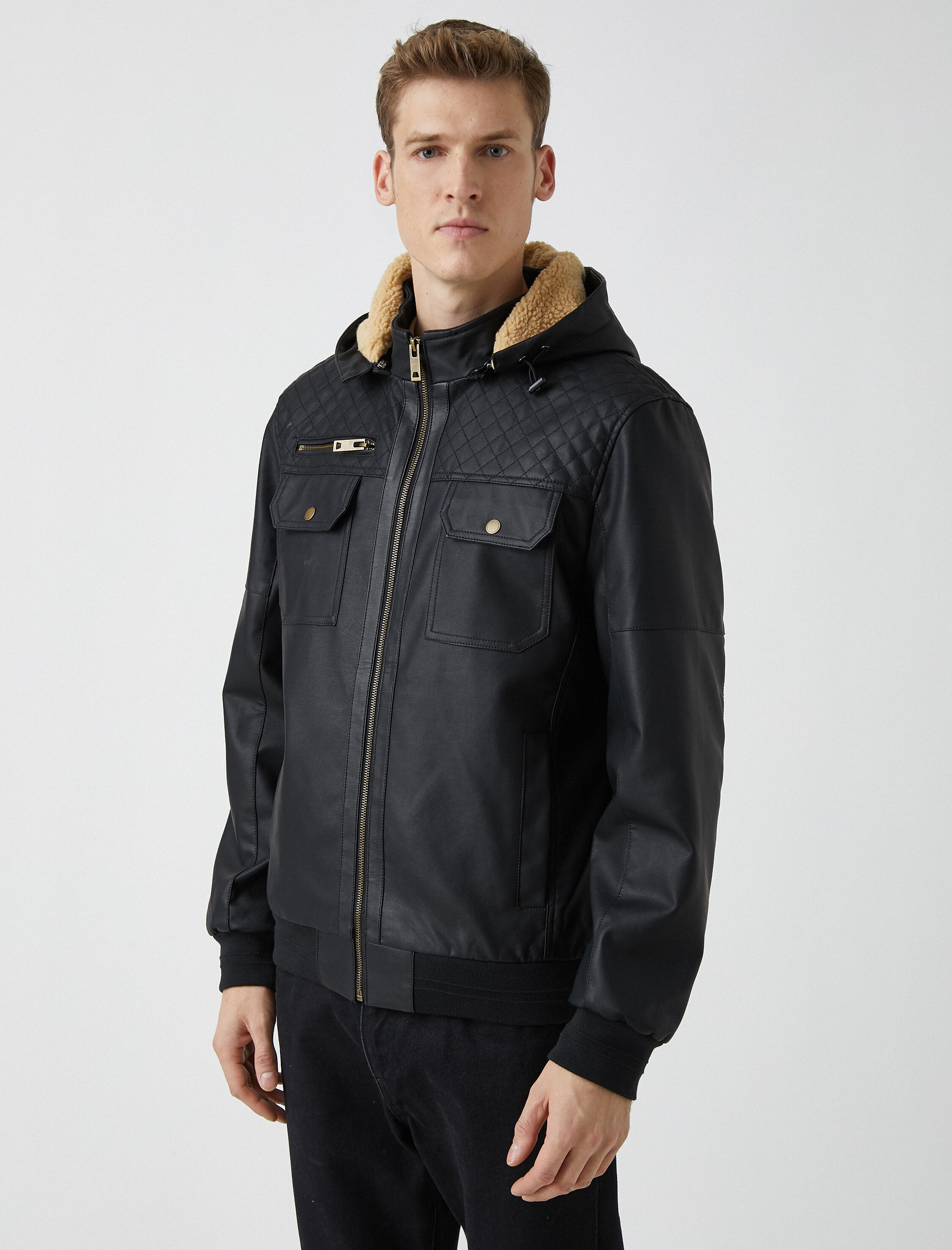   Dik Yaka Fermuarlı Suni Deri Mont