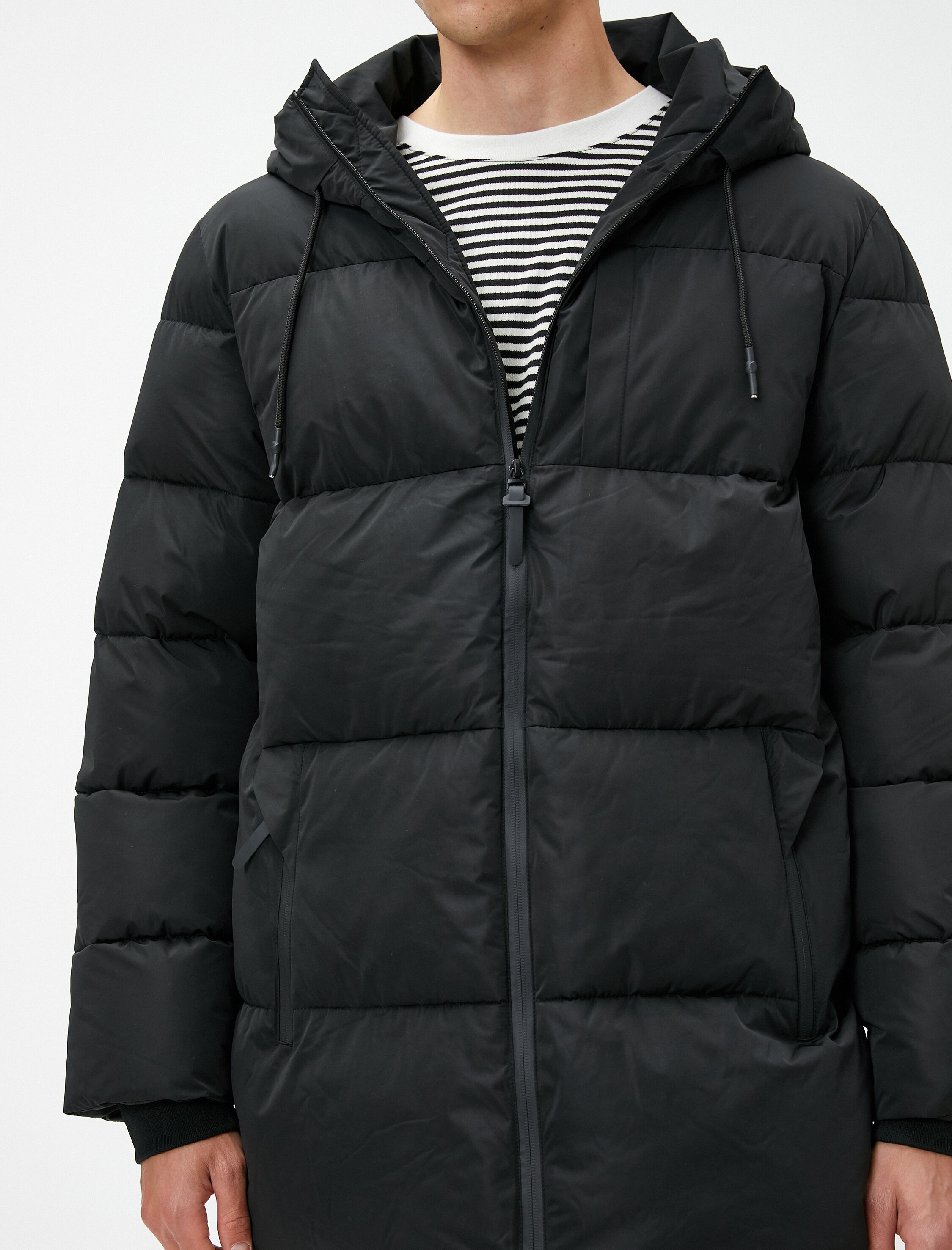   Şişme Mont Kapşonlu Cep Detaylı Fermuarlı