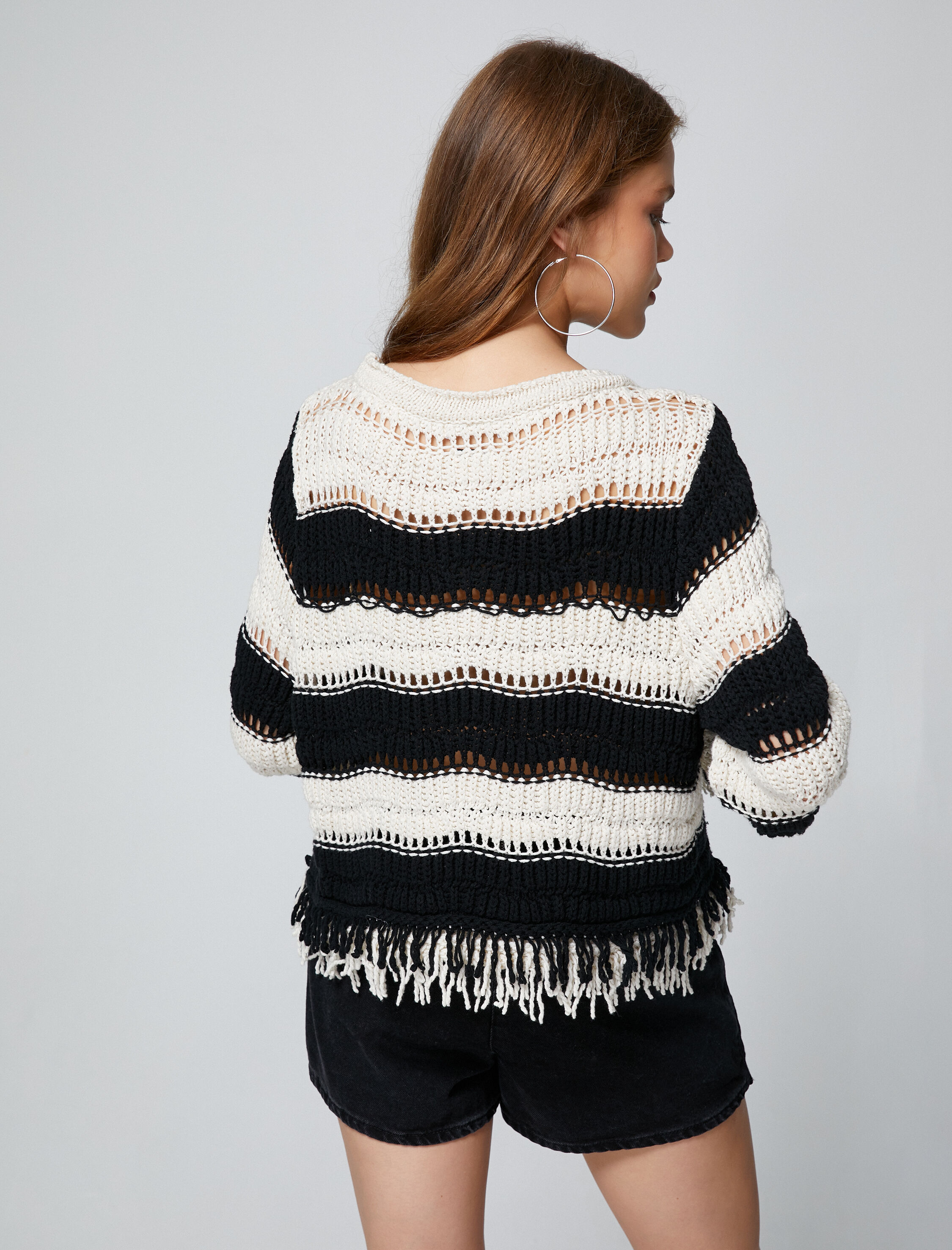   Örgü Triko Kazak Püskül Detaylı Akrilik Bisiklet Yaka