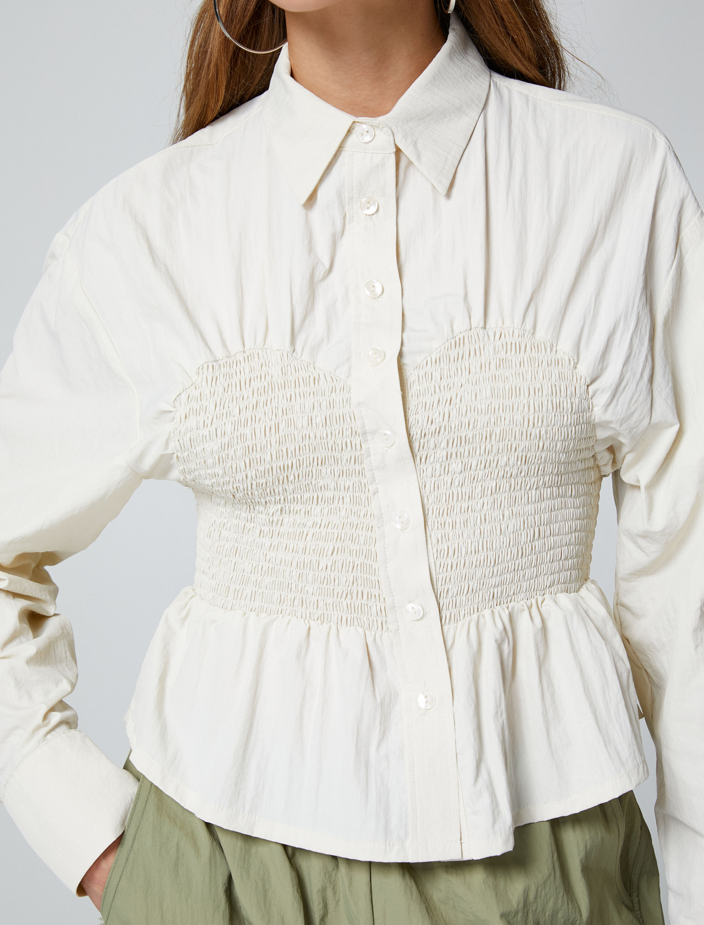   Gömlek Gipe Detaylı Korse Görünümlü Uzun Kollu