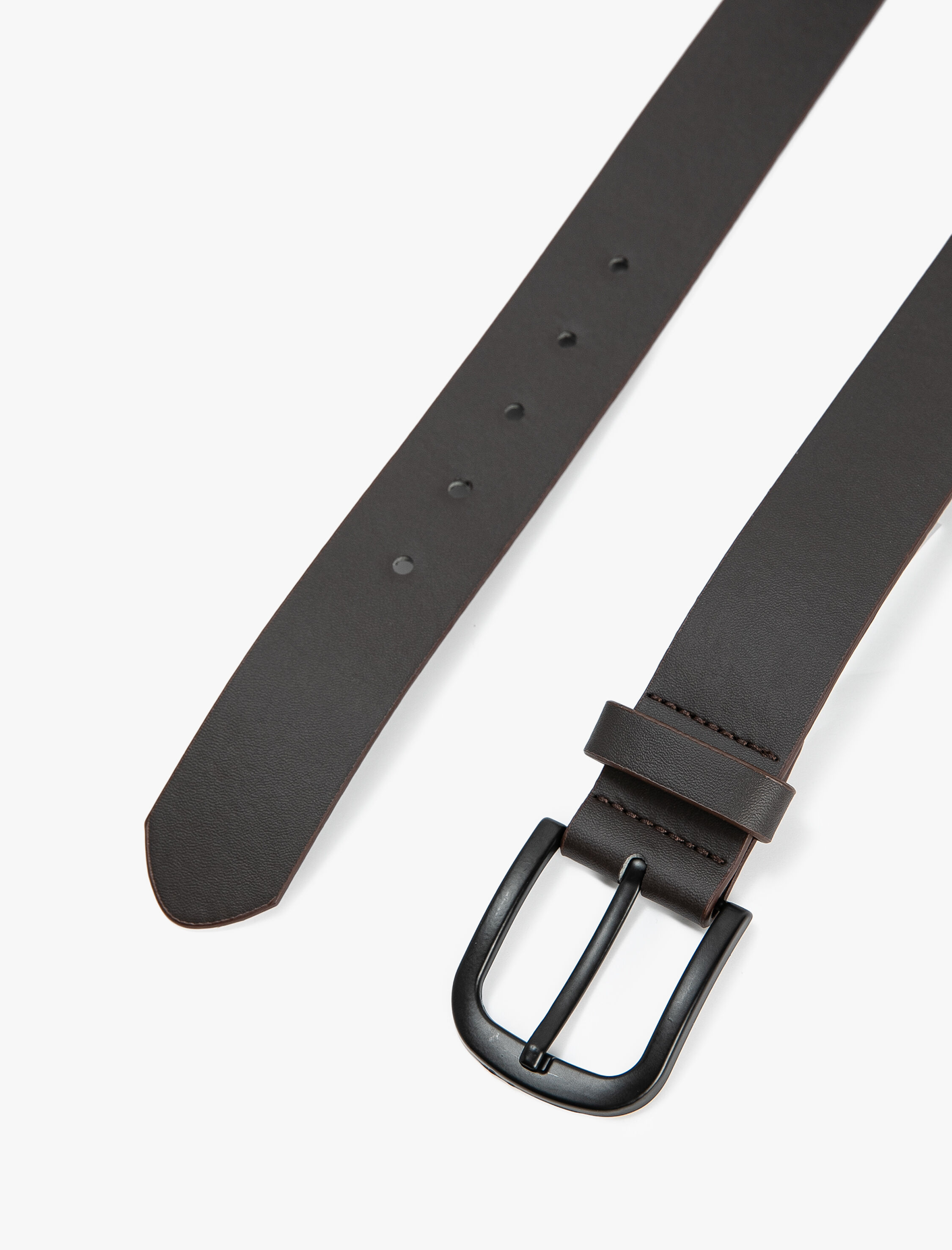  Erkek Deri Görünümlü Kemer Toka Detaylı